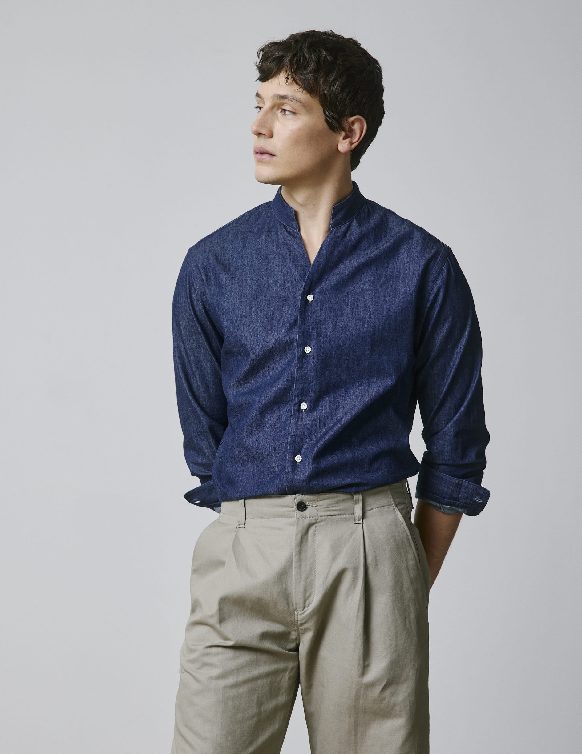 Carl shirt in navy denim - Denim - Open straight Collar