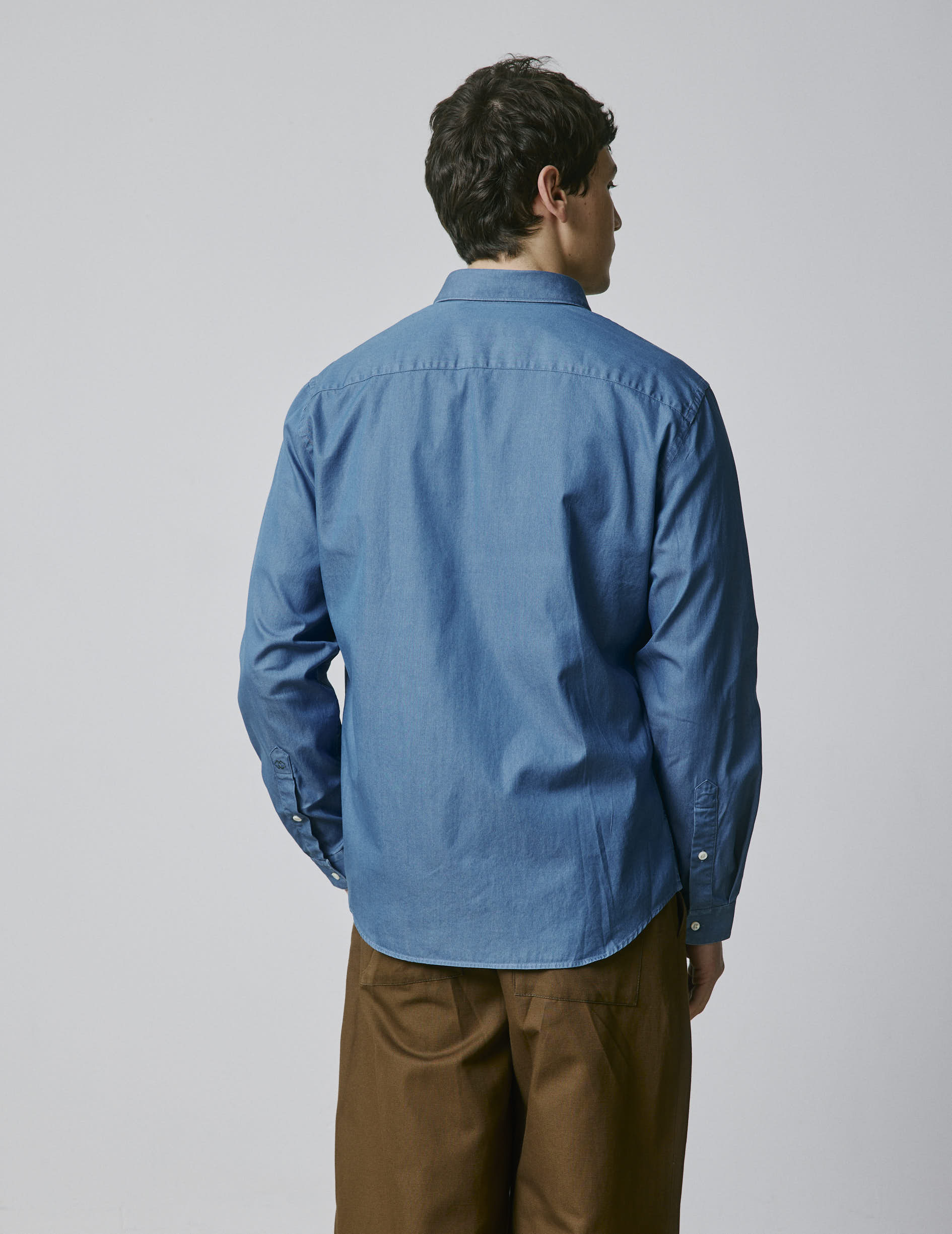 Semi-fitted blue shirt - Twill - American Collar