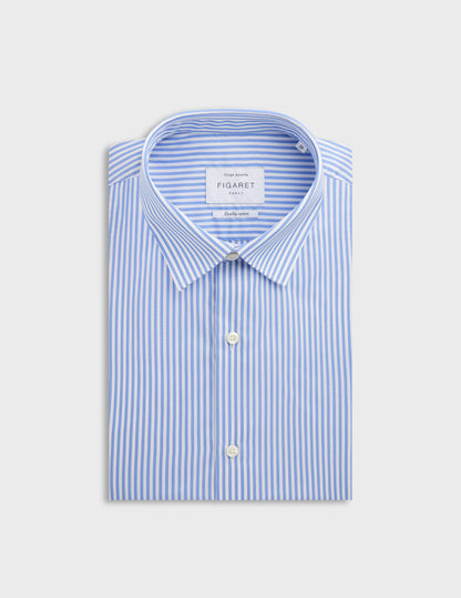 Fitted blue striped shirt