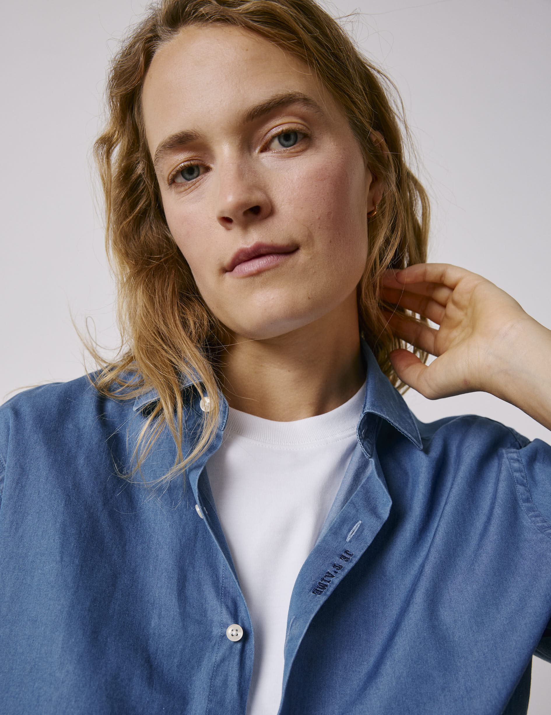 Unisex Blue denim "Je t'aime" shirt - Denim - Figaret Collar