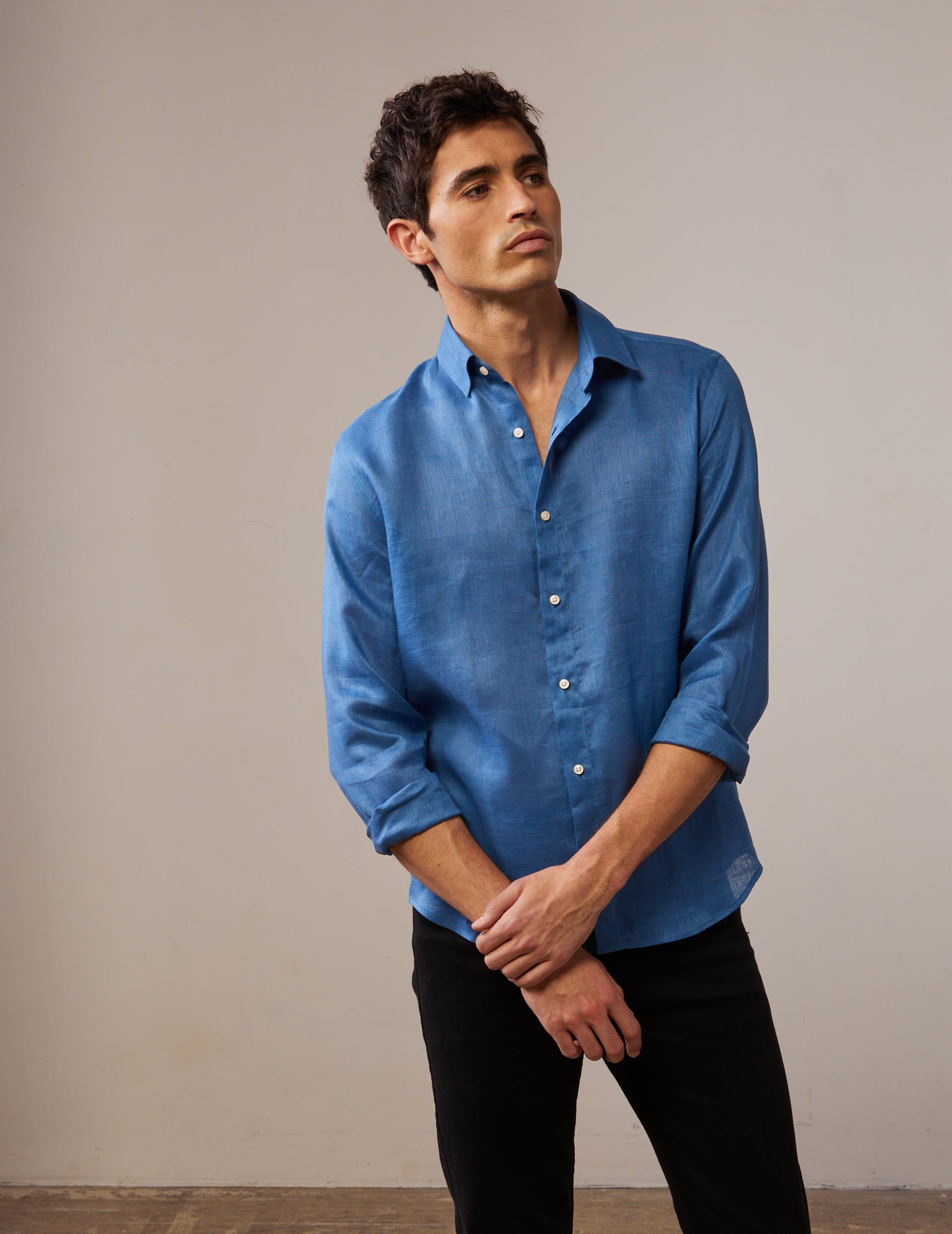 Auguste shirt in blue linen - Linen - French Collar