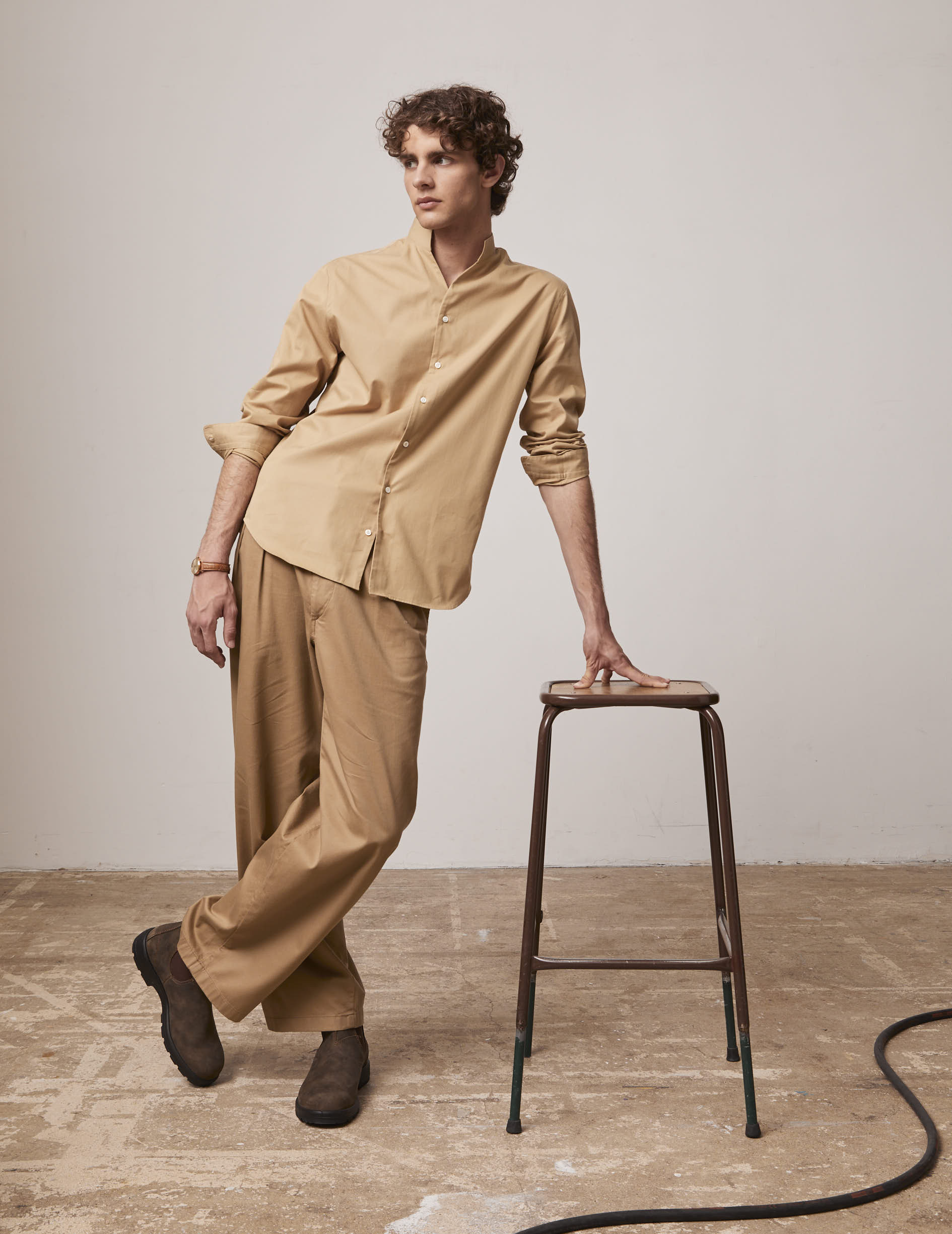 Beige Carl shirt - Twill - Open straight Collar
