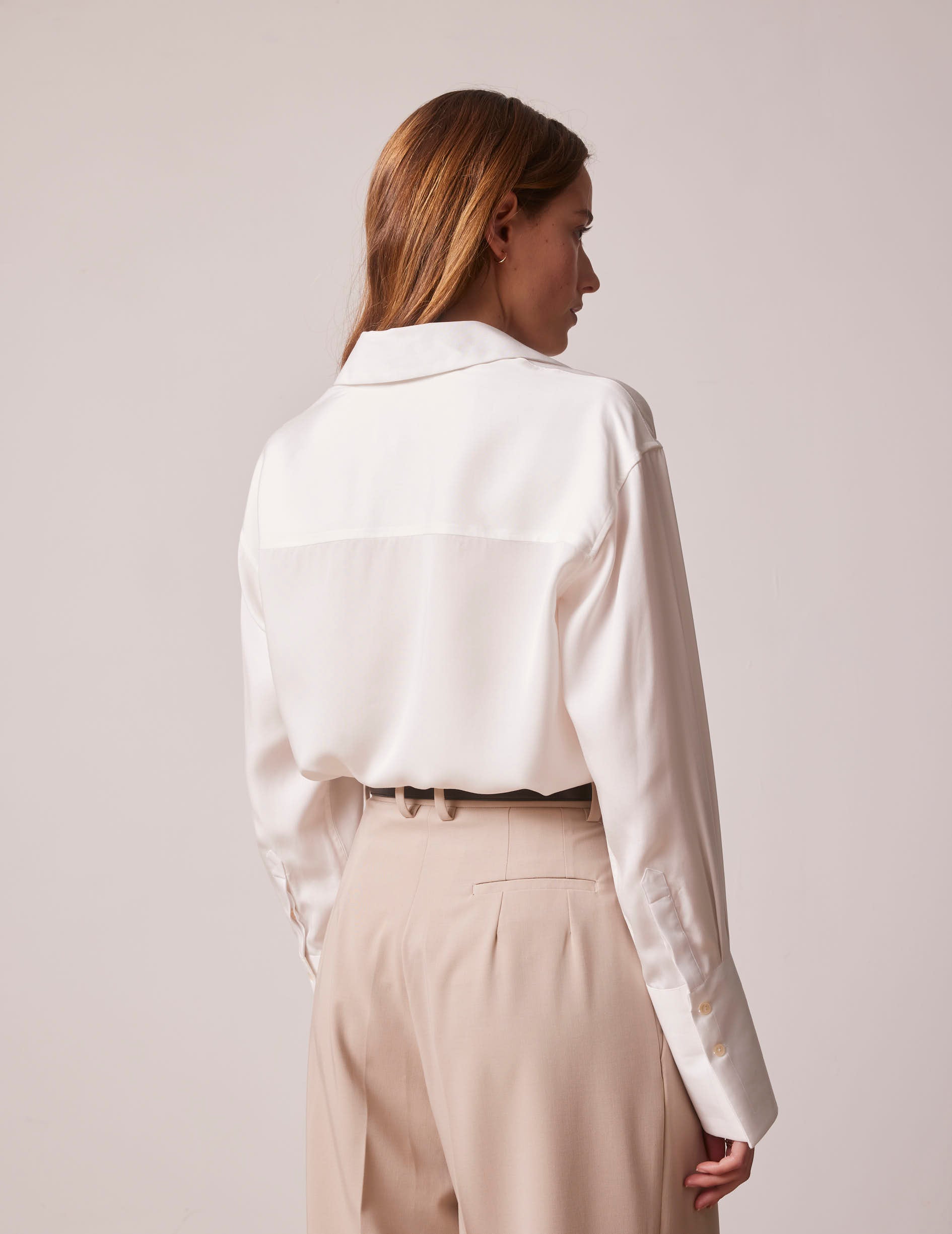 White Lilas shirt with hidden buttons placket - Lyocell - Long Collar