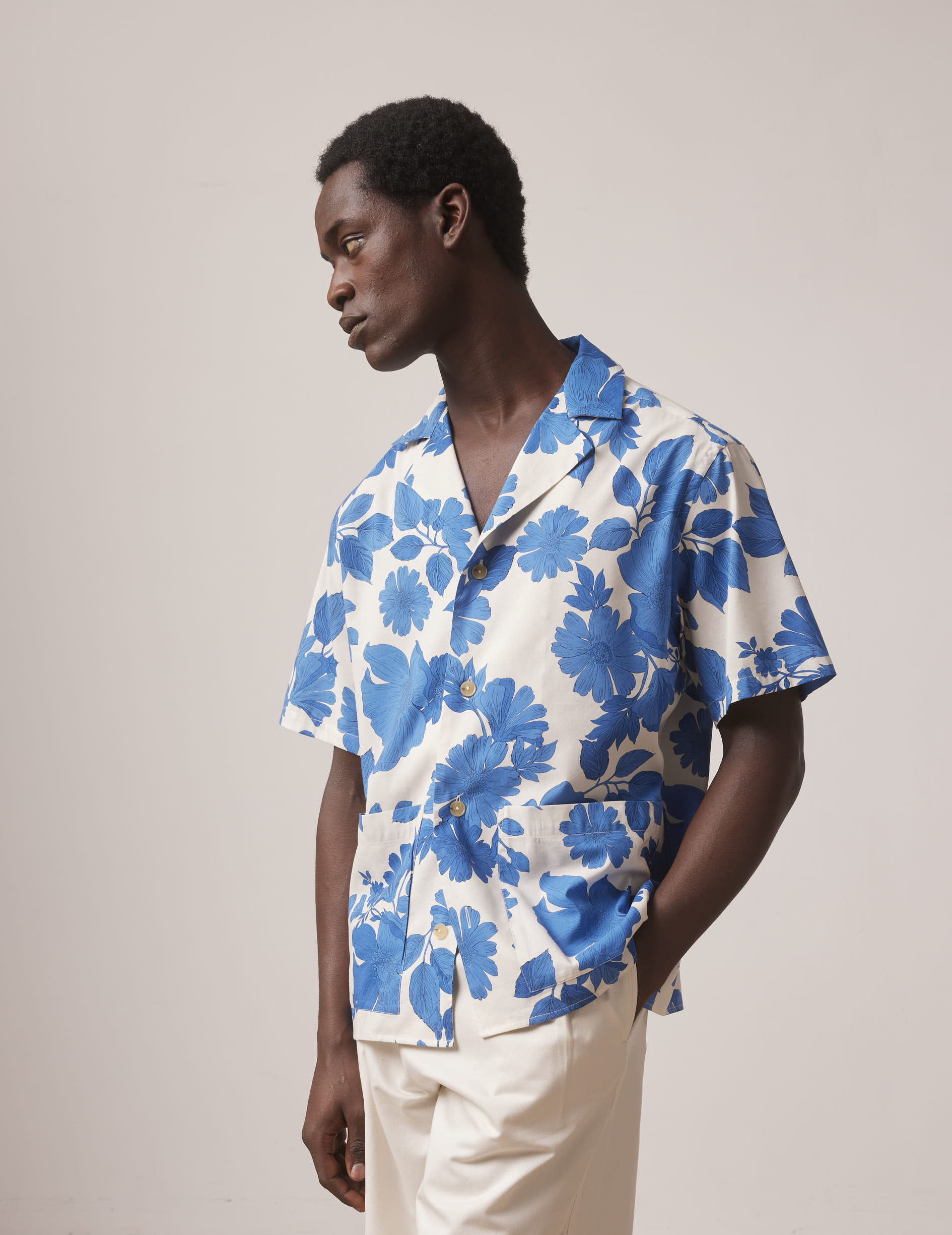 Short sleeve blue Lois shirt with print - cotton voile - Pyjamas Collar