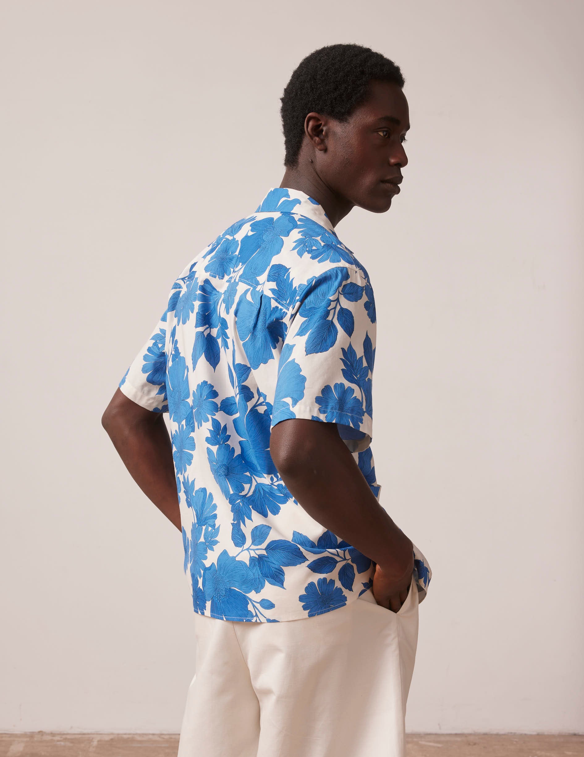 Short sleeve blue Lois shirt with print - cotton voile - Pyjamas Collar