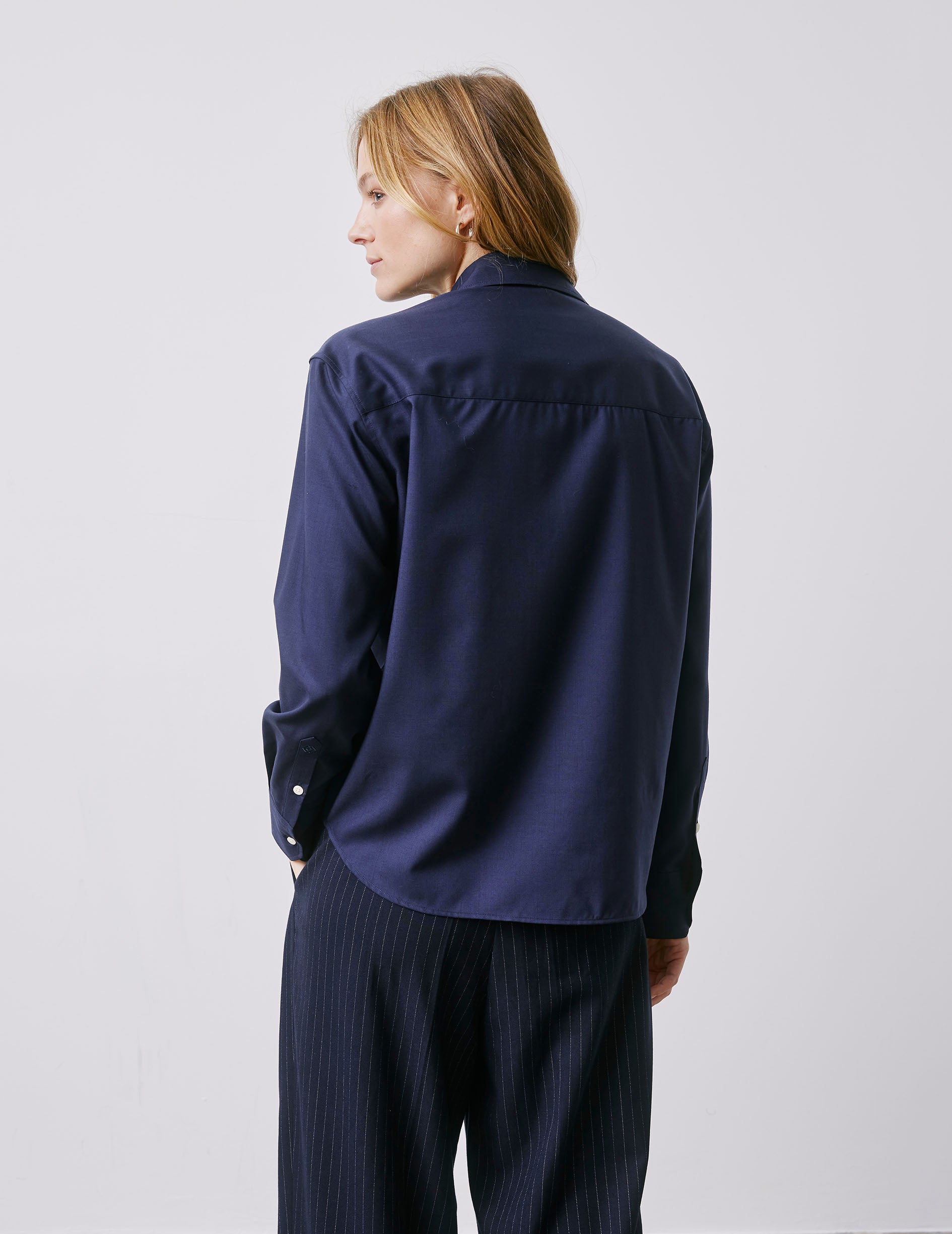 Melinda shirt in navy virgin wool - Virgin wool - Italian Collar