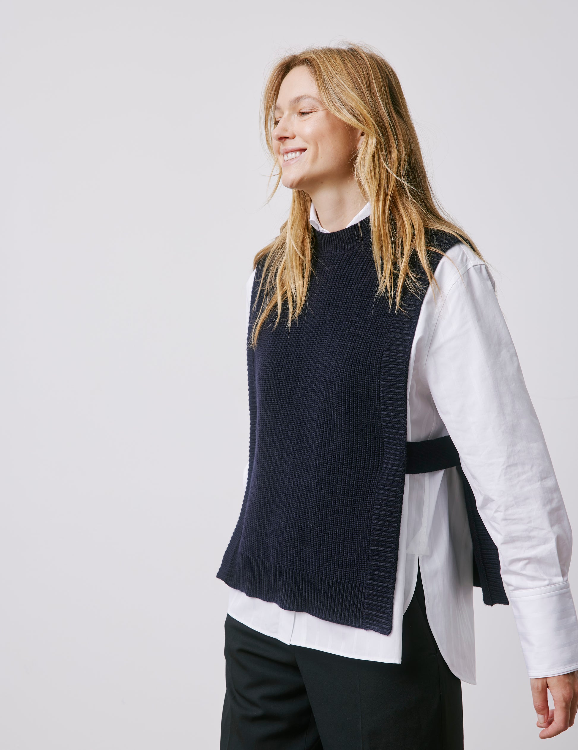 Ilonna navy wool sweater