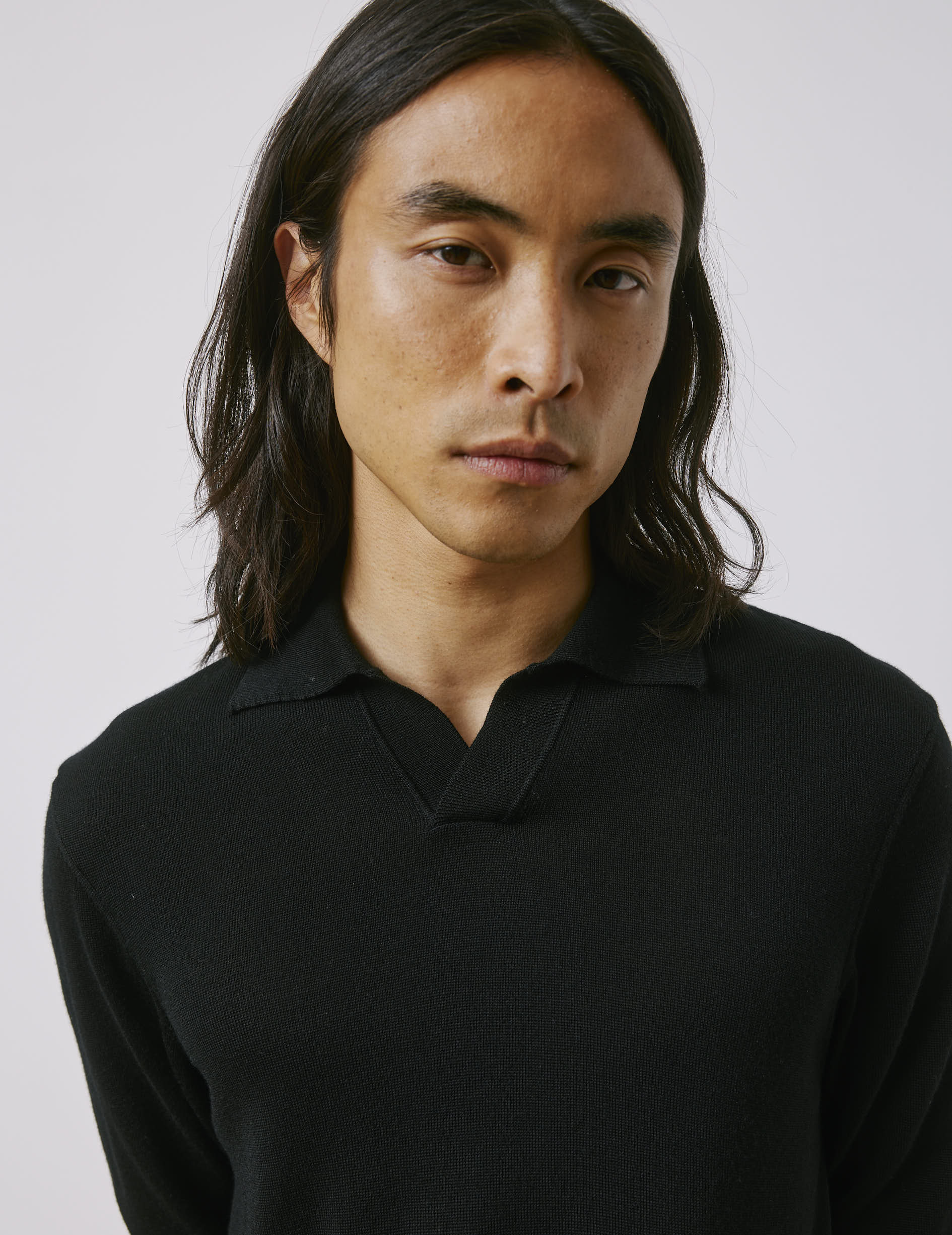 Pull Ilian en laine mérinos noire