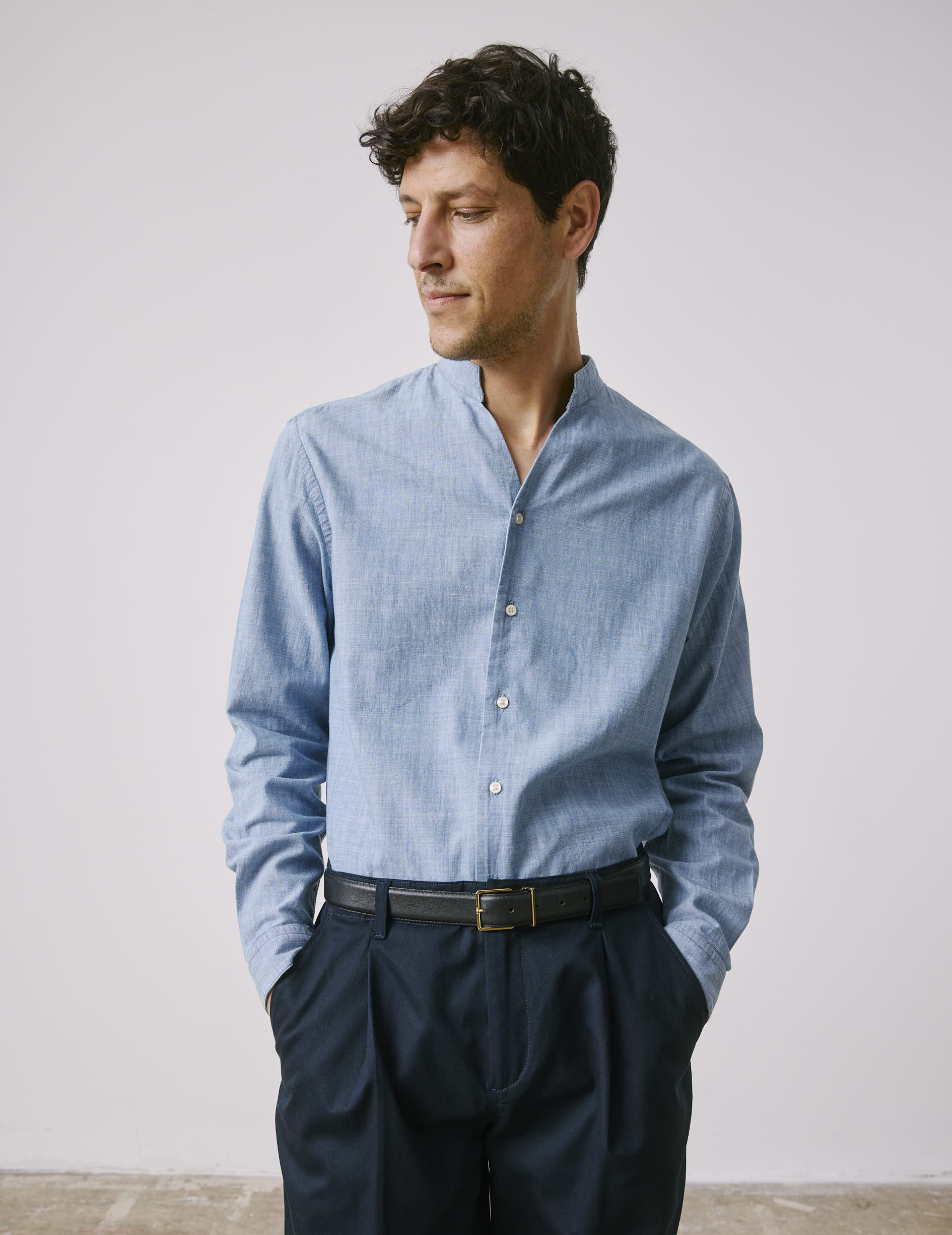 Chemise Carl bleu - Chambray - Col droit ouvert