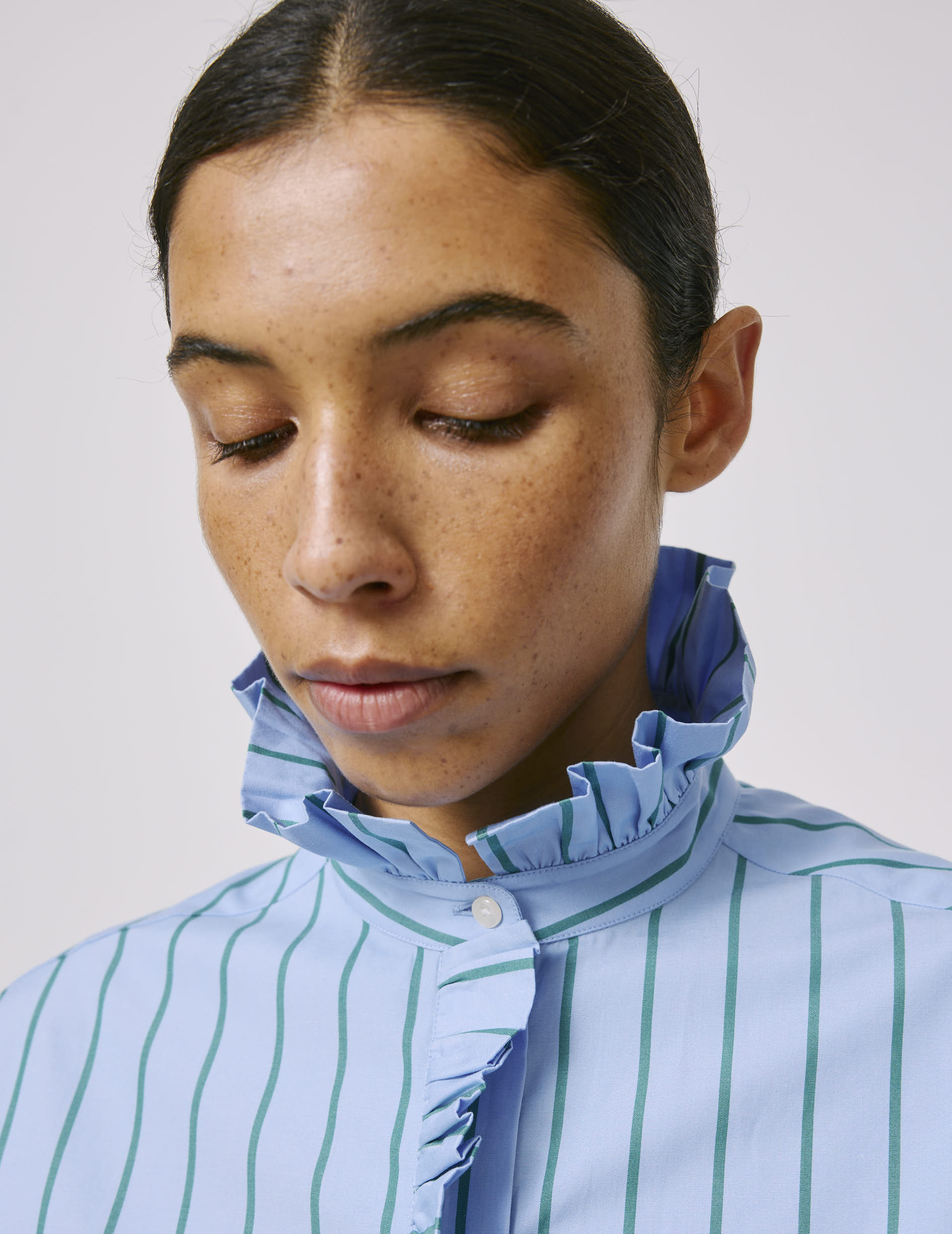 Striped blue Greta shirt - Poplin - Victorian Collar