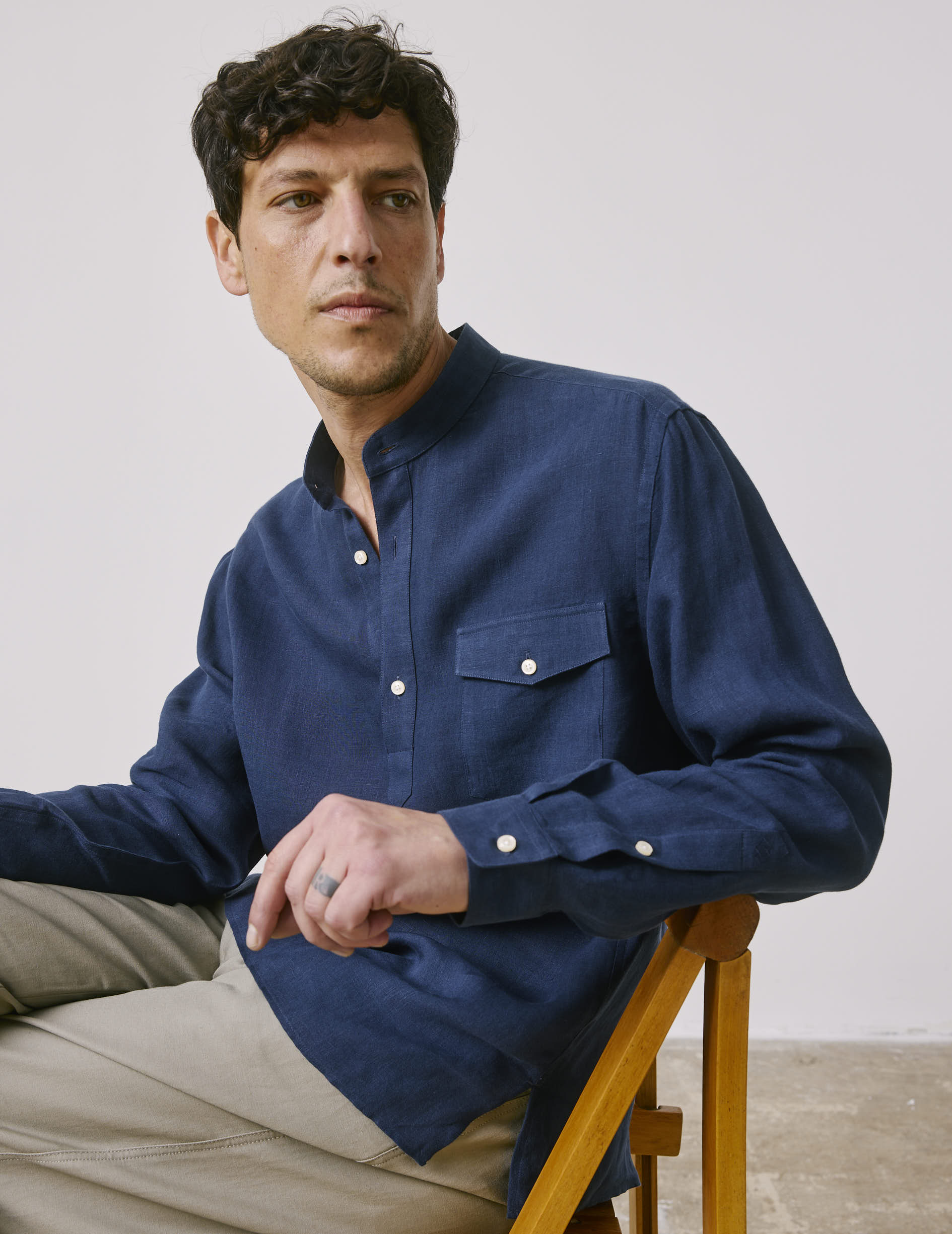 Hilario navy linen popover shirt - Lin - Officier Collar