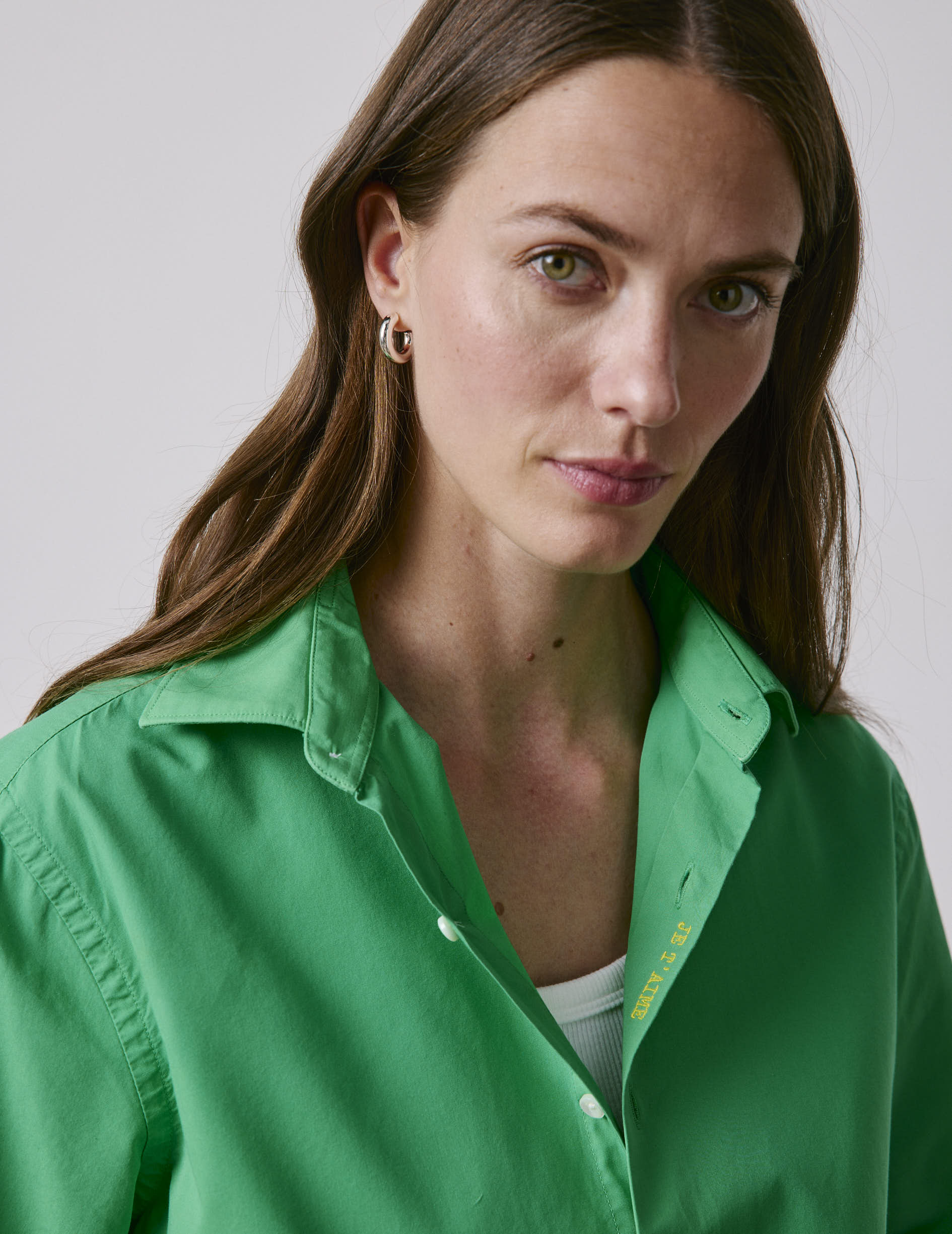 "Je t'aime" unisex green shirt - Poplin - Figaret Collar