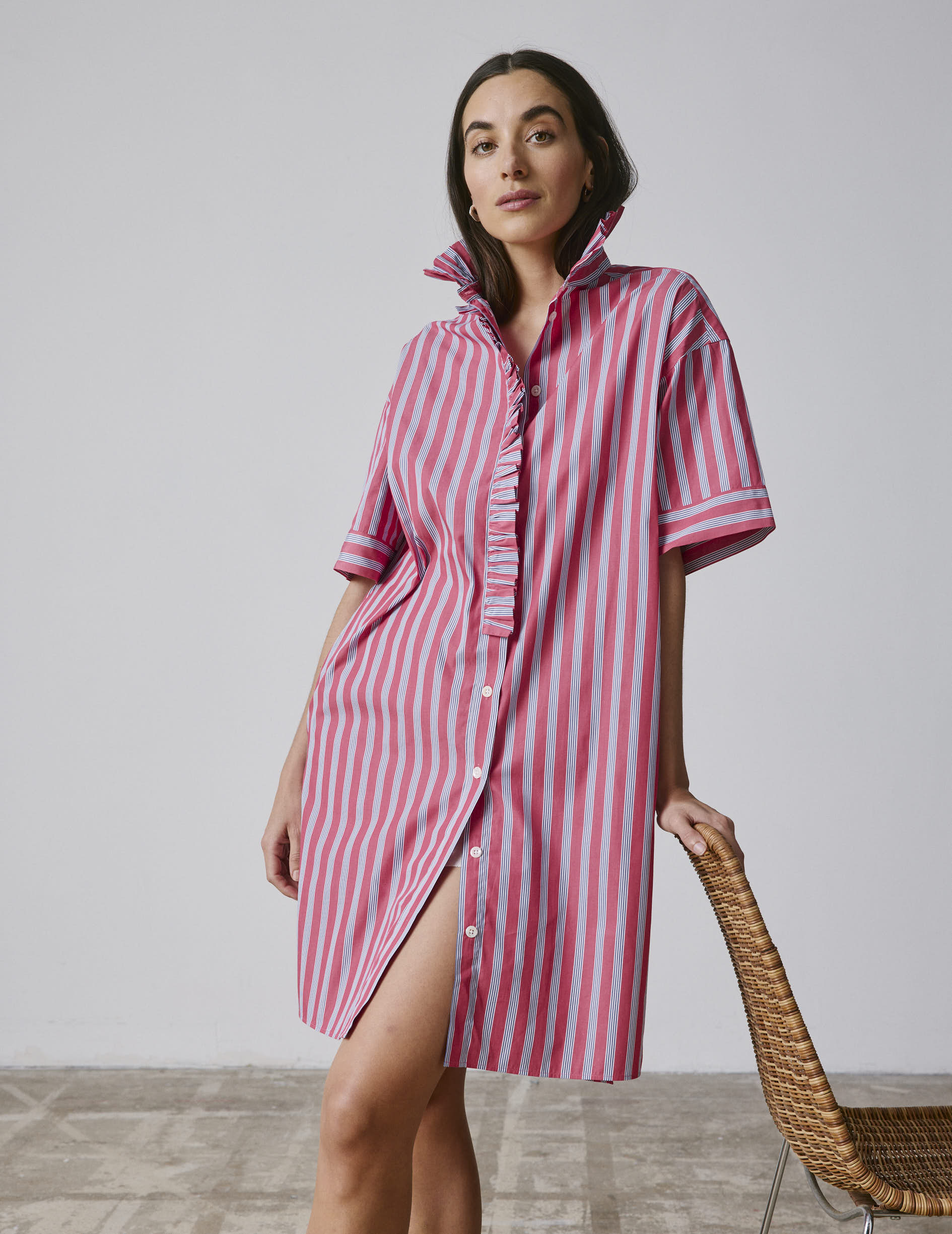 Nivine dress in striped dark pink poplin