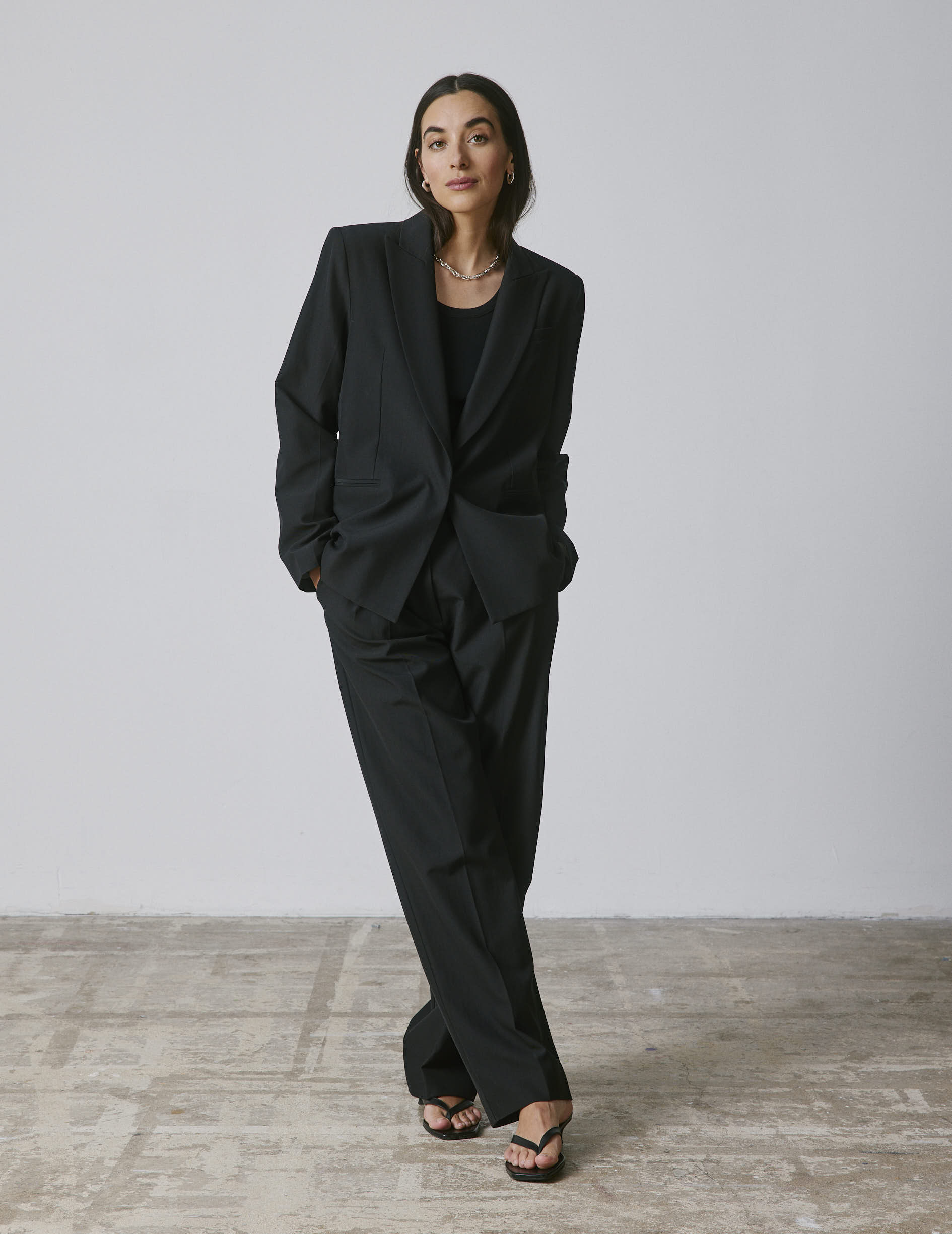 Black virgin wool Nora suit jacket