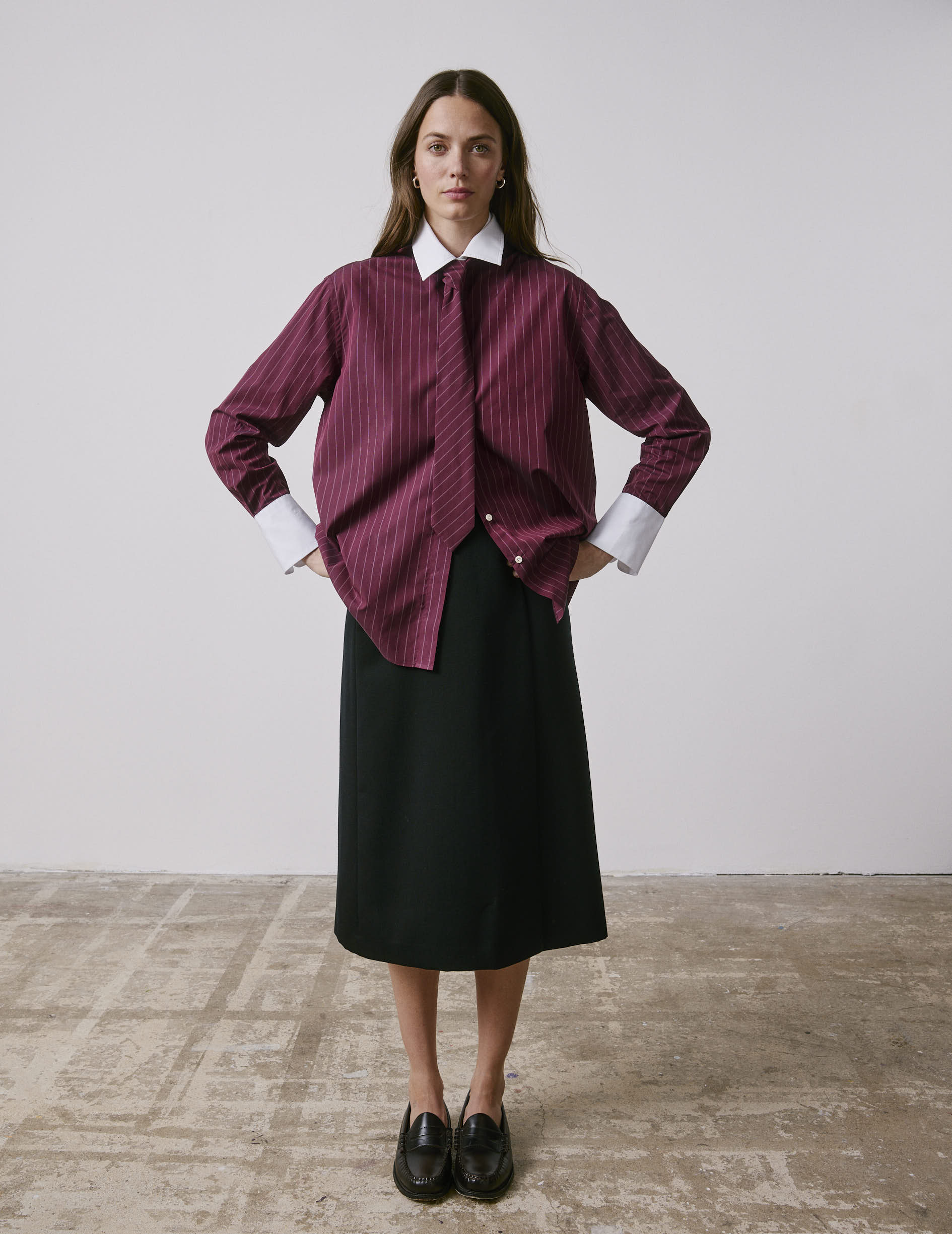 Chemise Naéline avec cravate amovible rayée bordeaux - Popeline - Col Chemise