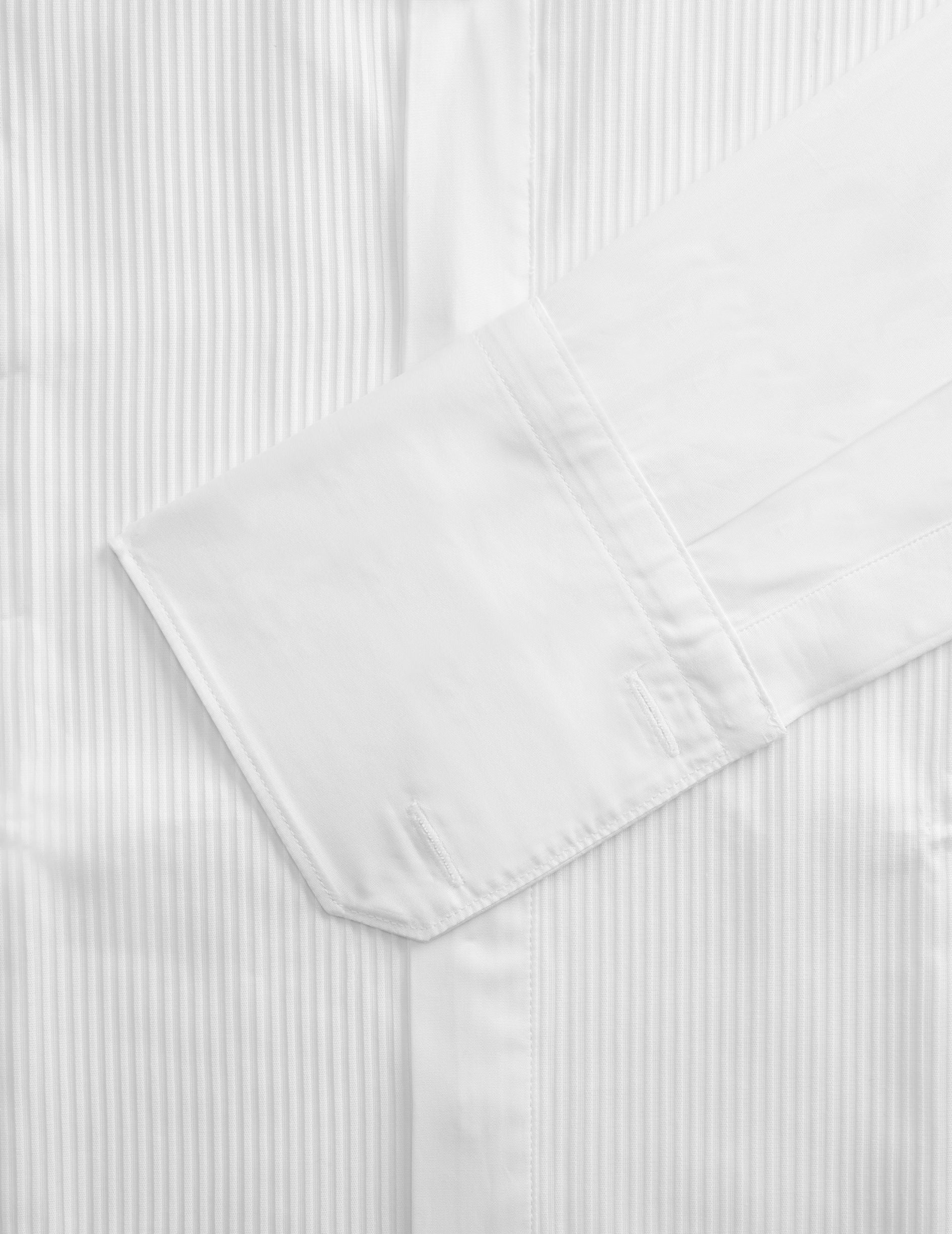 Chemise Semi-ajustée gorge cachée blanche - Popeline - Col Cassé - Poignets Mousquetaires