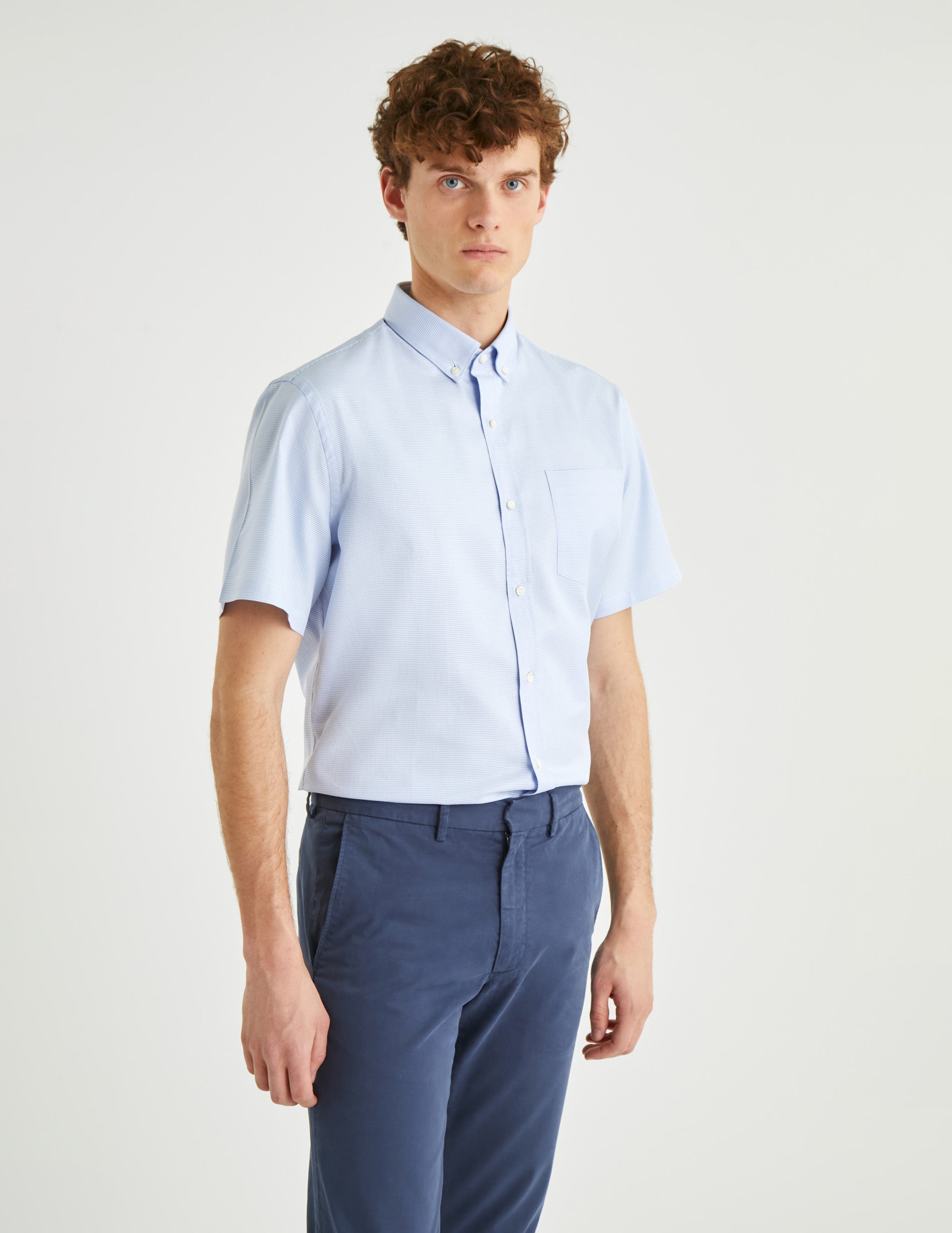 Chemise Classique manches courtes bleue - Façonné - Col Américain