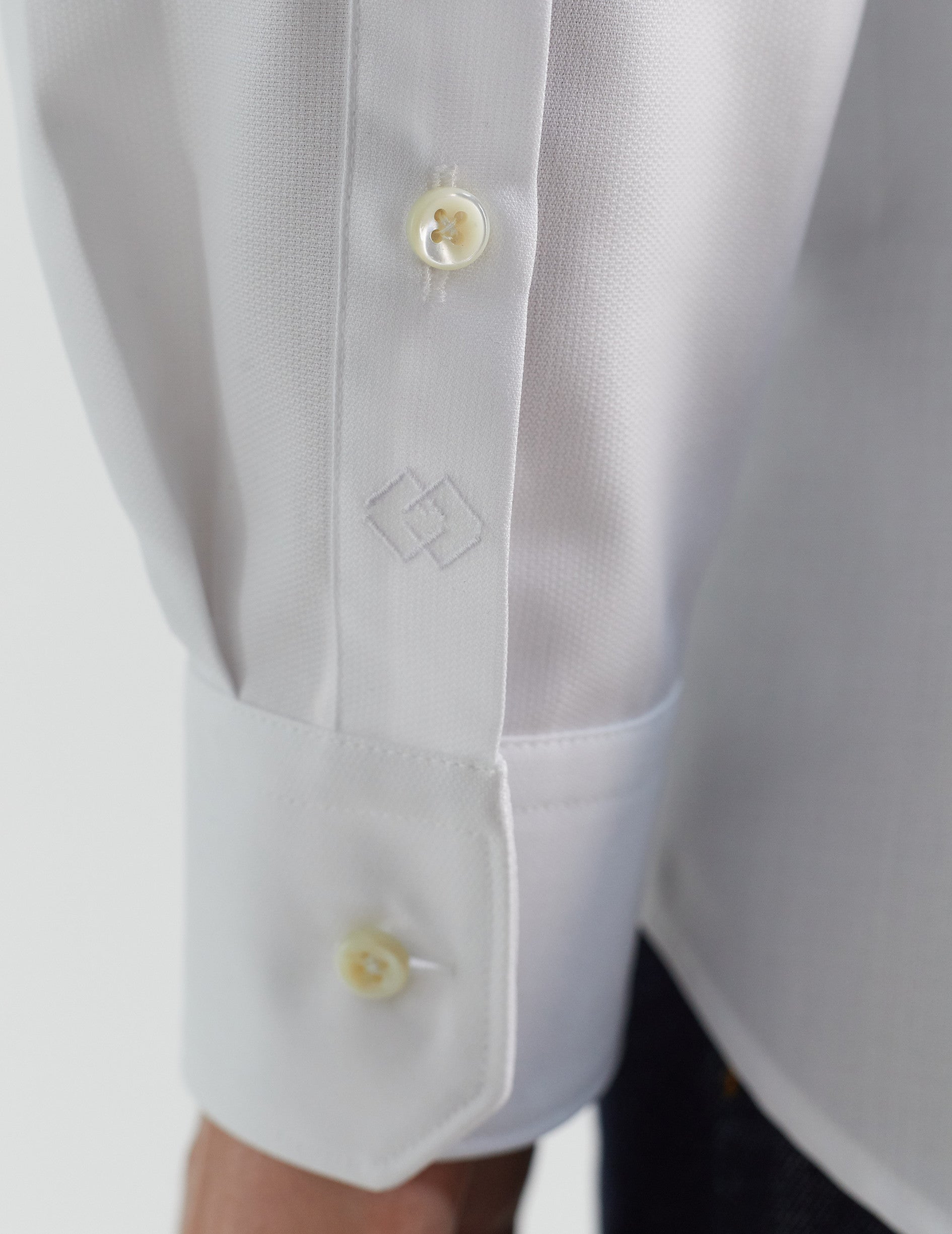 Chemise Classique blanche - Façonné - Col Figaret
