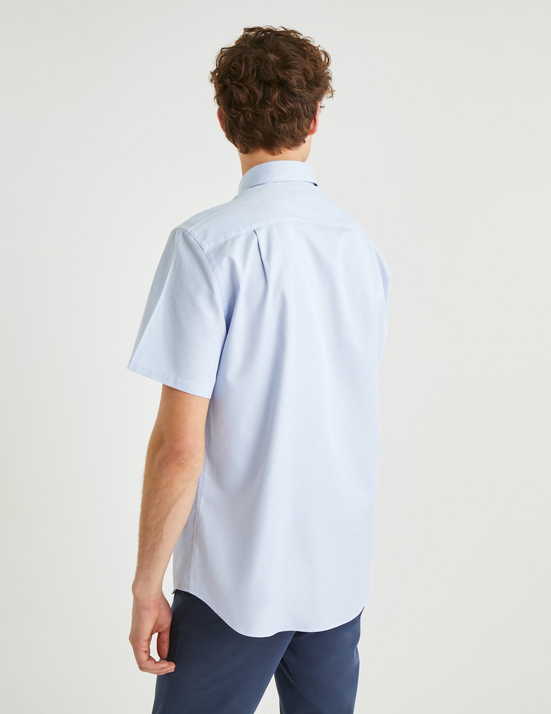 Chemise Classique manches courtes bleue - Façonné - Col Américain