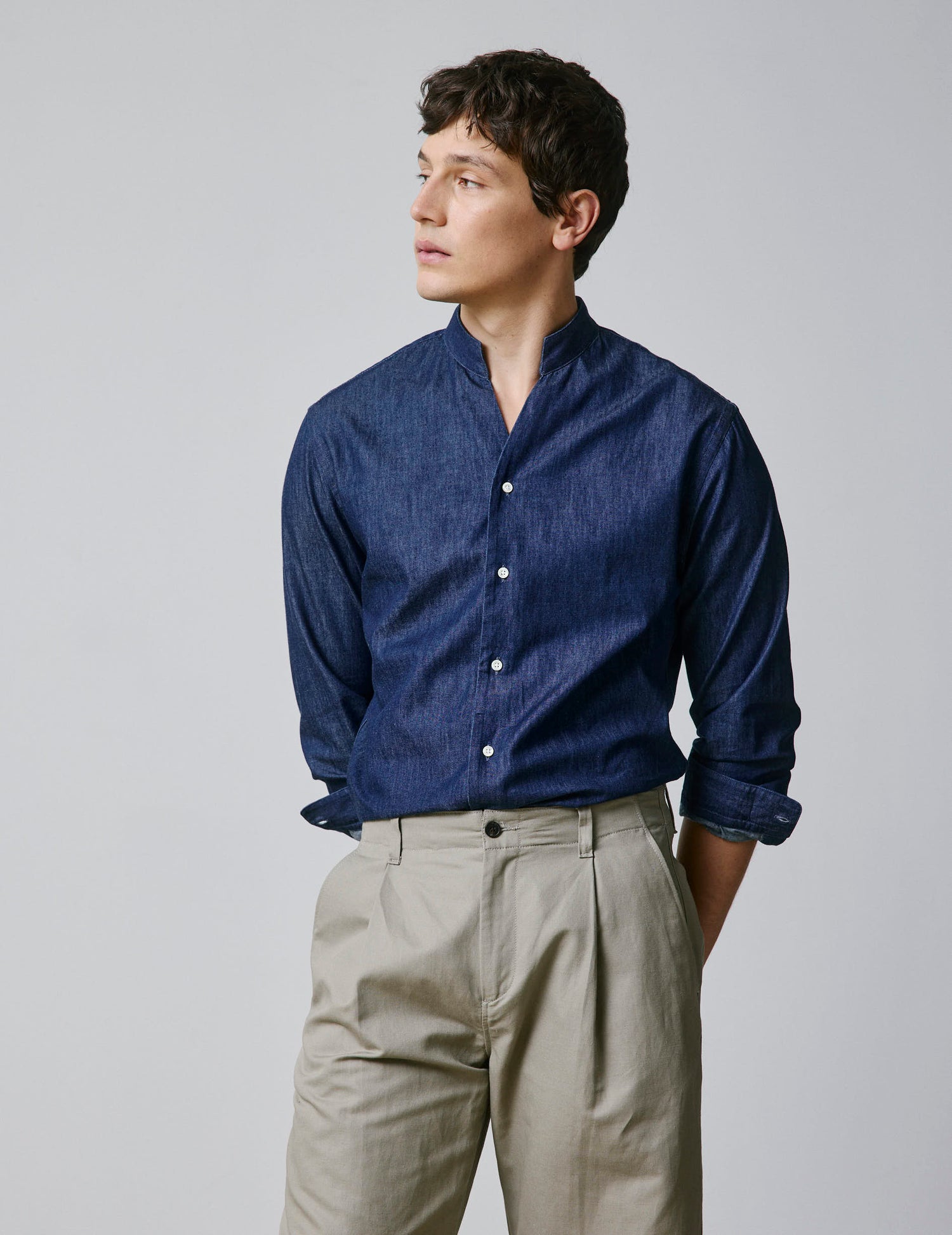 Carl shirt in navy denim - Denim - Open straight Collar#4