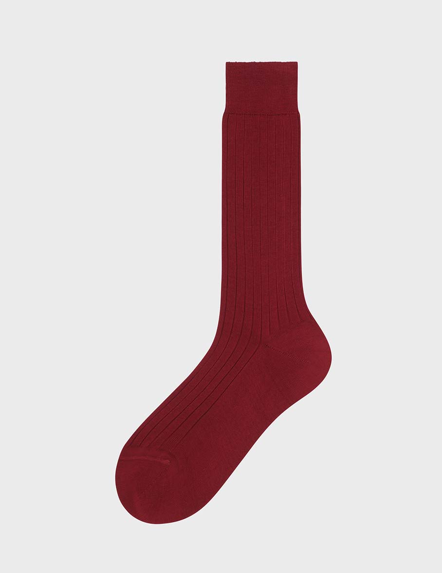 Socks in dark red triple lisle thread