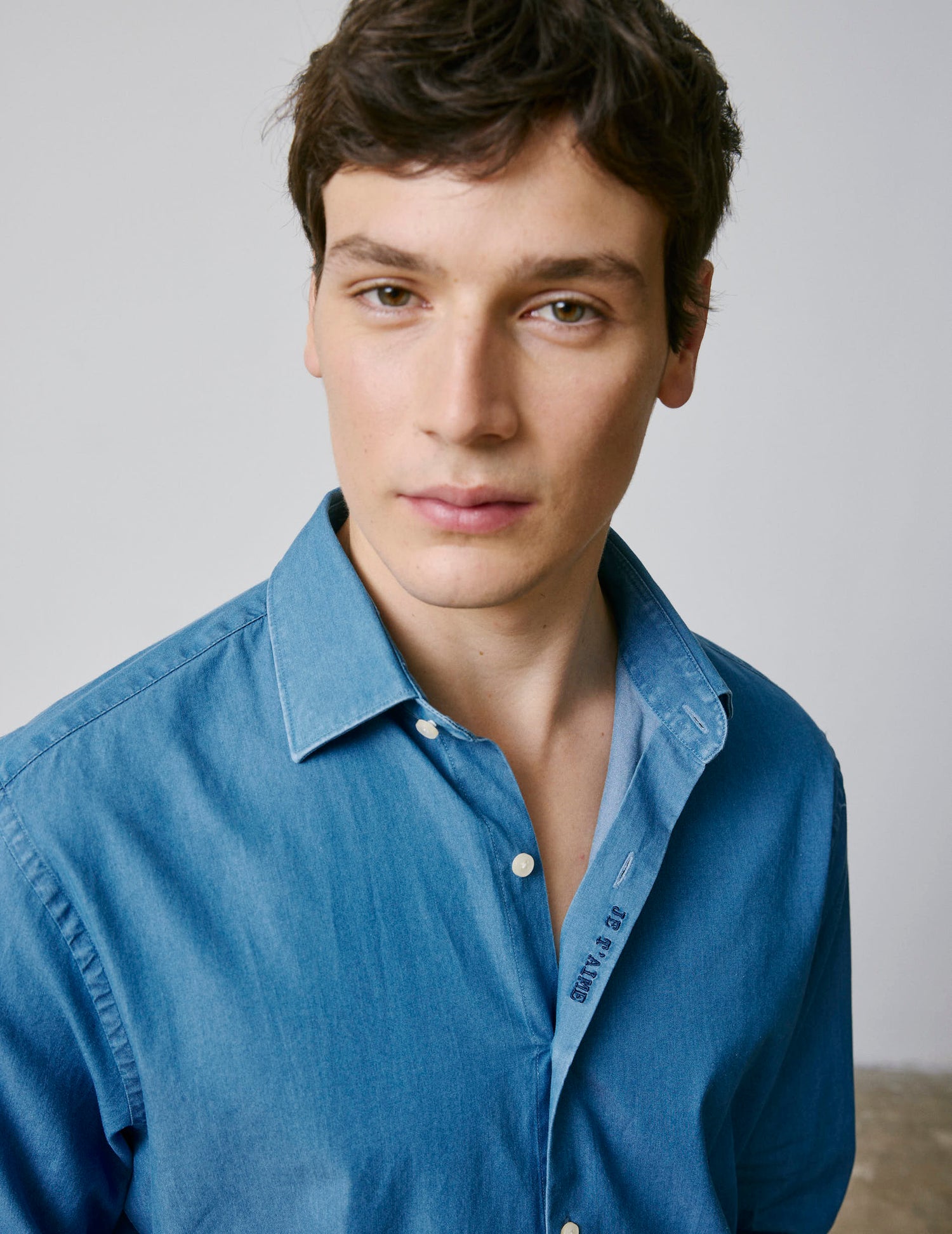 Unisex Blue denim "Je t'aime" shirt - Denim - Figaret Collar#7