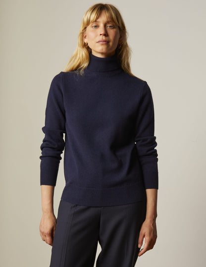 Gwenaelle sweater in navy wool and cashmere