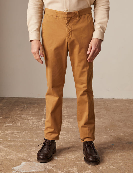 Maxence chinos in camel cotton twill