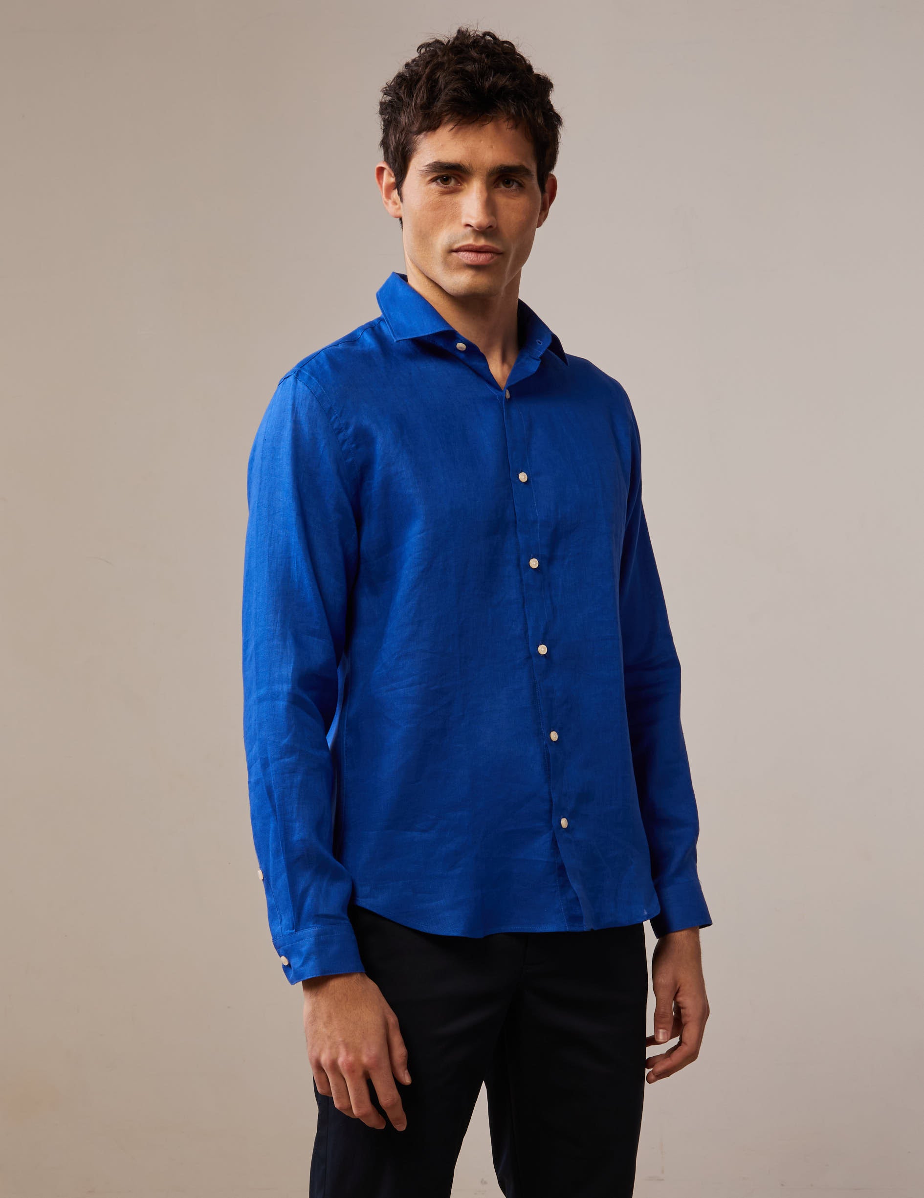 Auguste shirt in blue linen