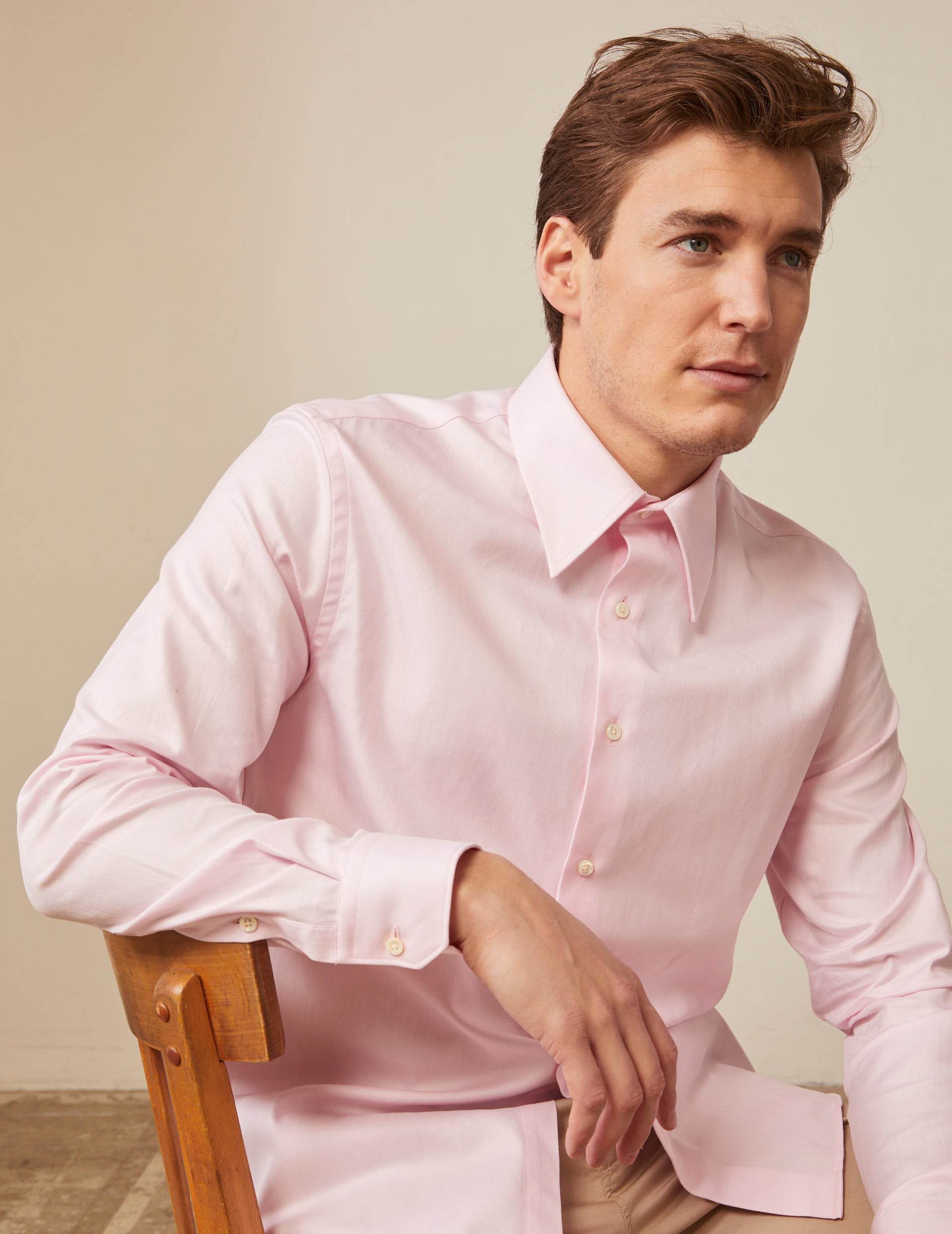 Light pink semi-fitted shirt - Chevron - Majestic Collar