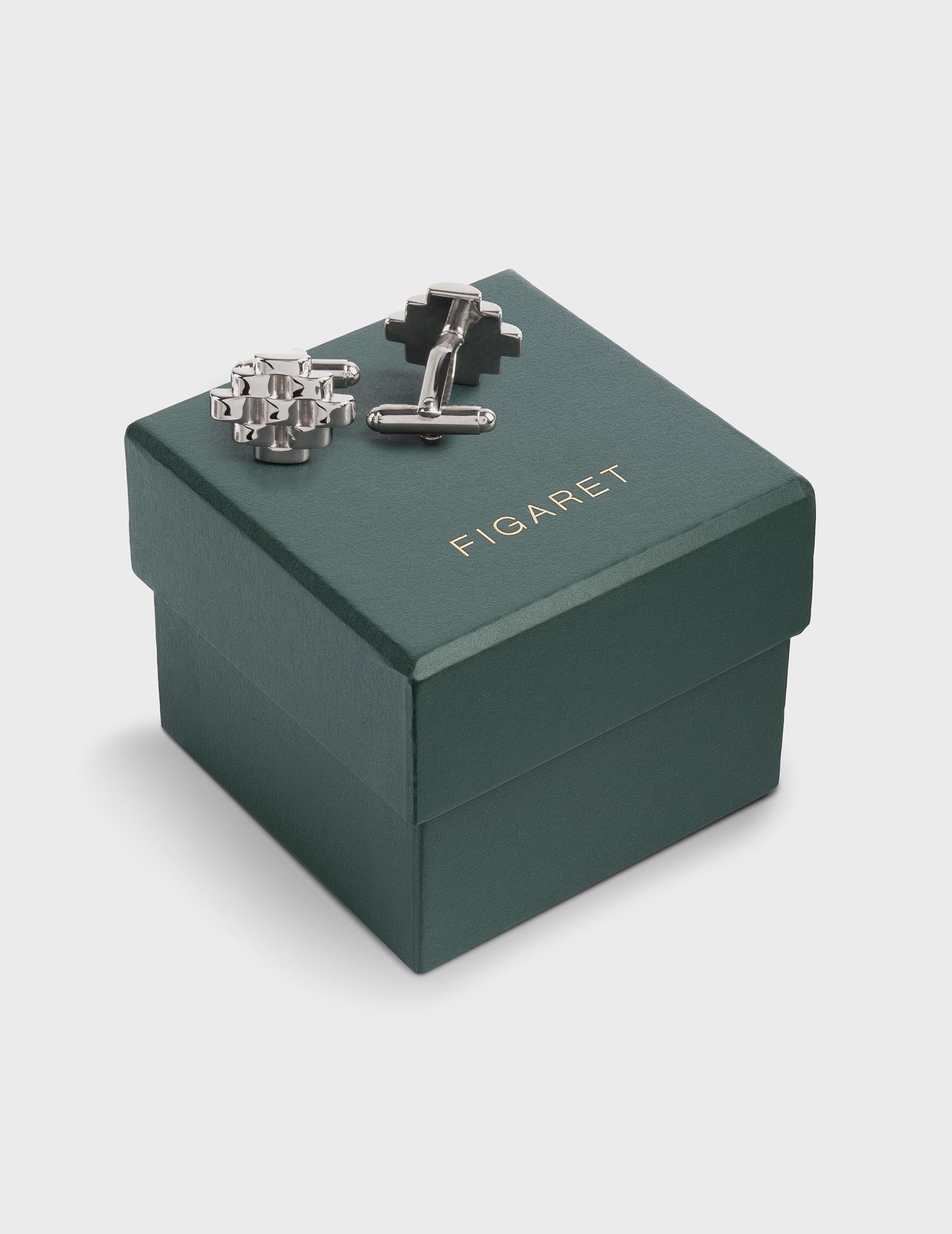 Boutons de manchette argentés