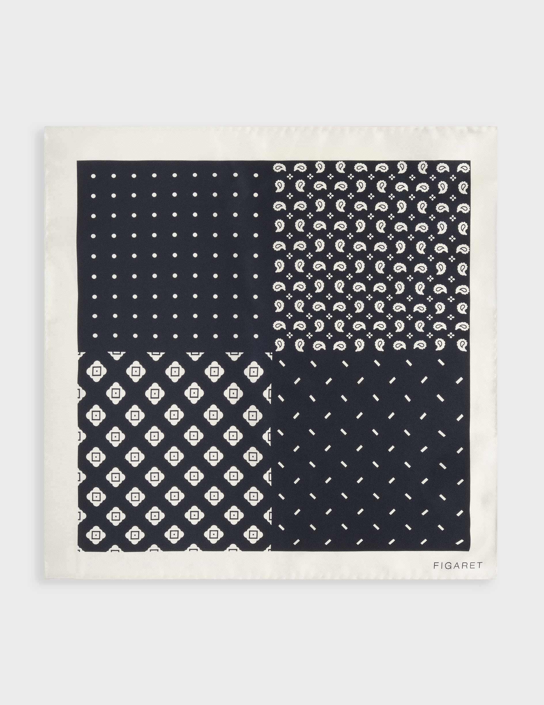 Pochette en twill de soie à motifs marine