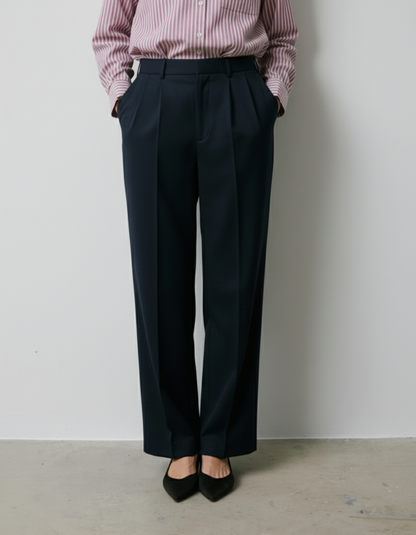 Pantalon Lyzie en laine vierge marine