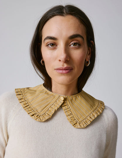 Col amovible jaune moutarde