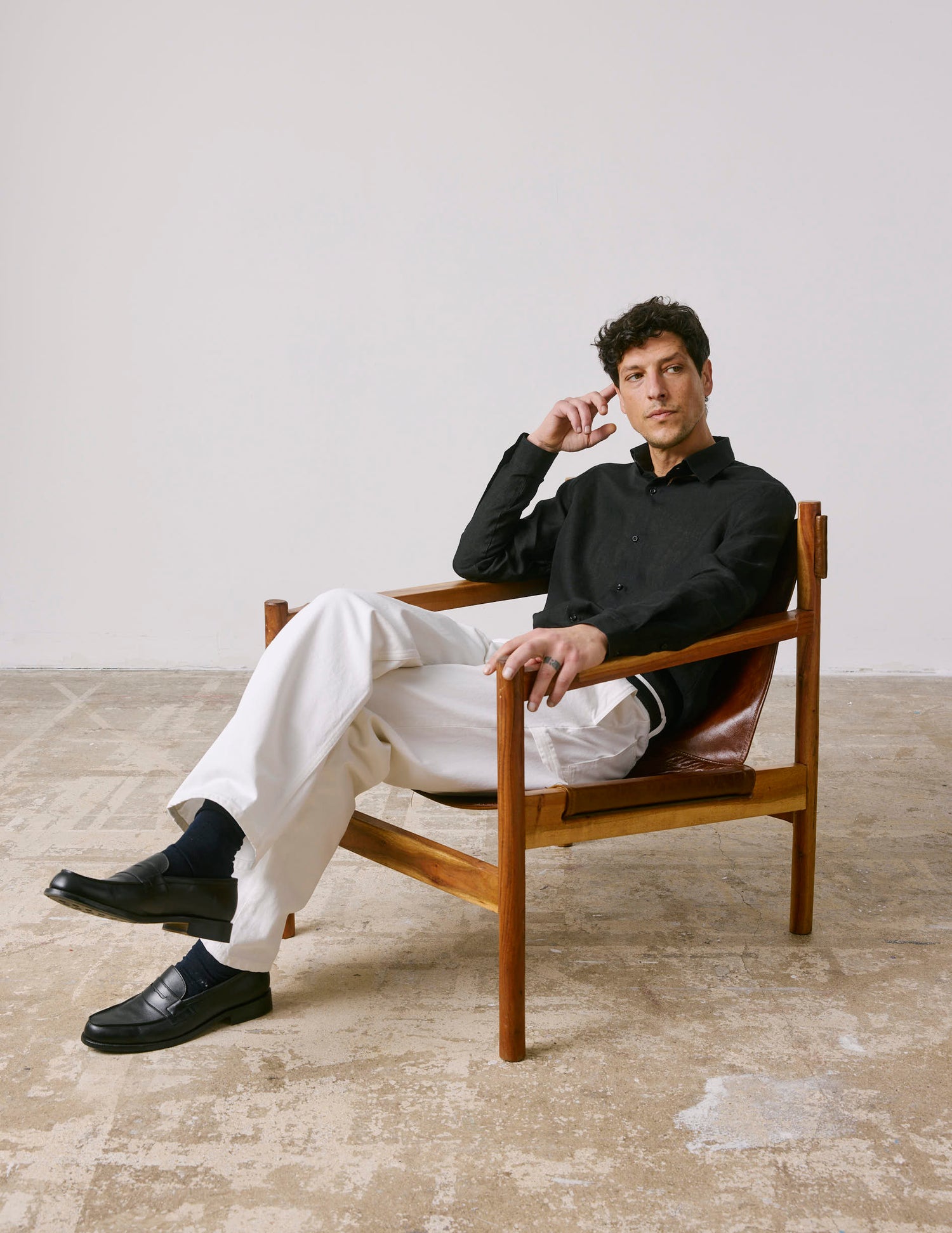 Auguste black linen shirt - Linen - French Collar#3