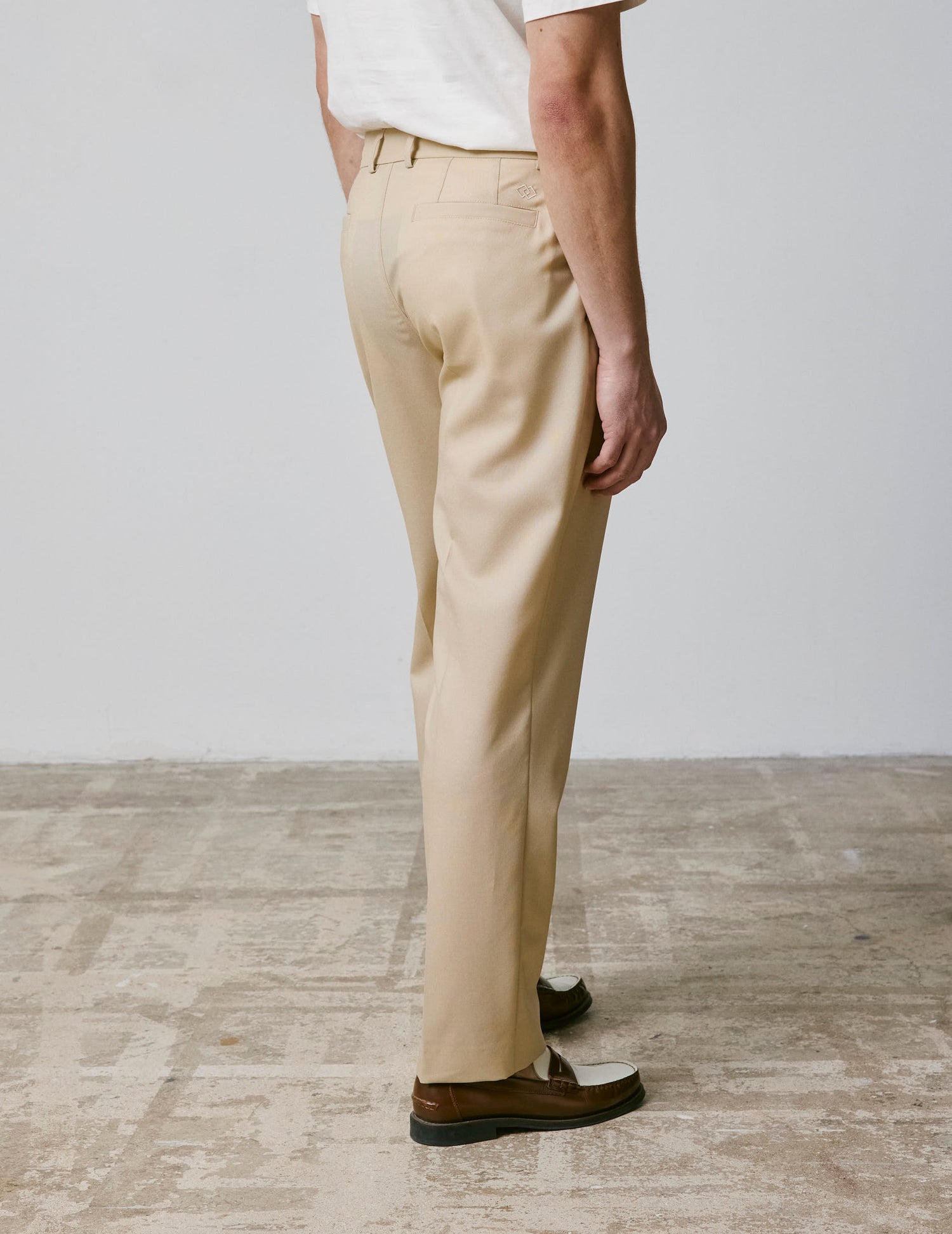 Driss suit pants in beige virgin wool