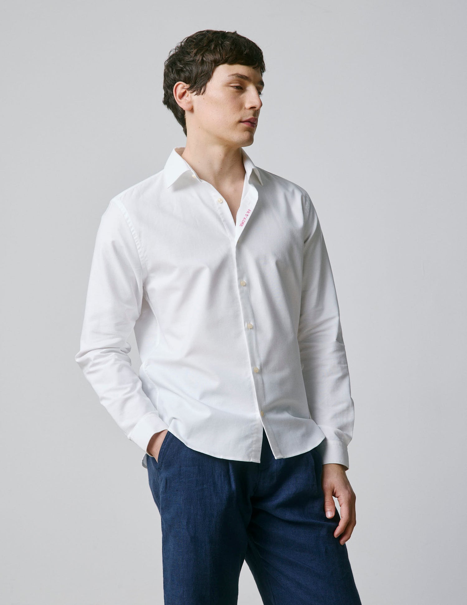 Unisex white “Je t’aime” shirt - Oxford - Figaret Collar#4