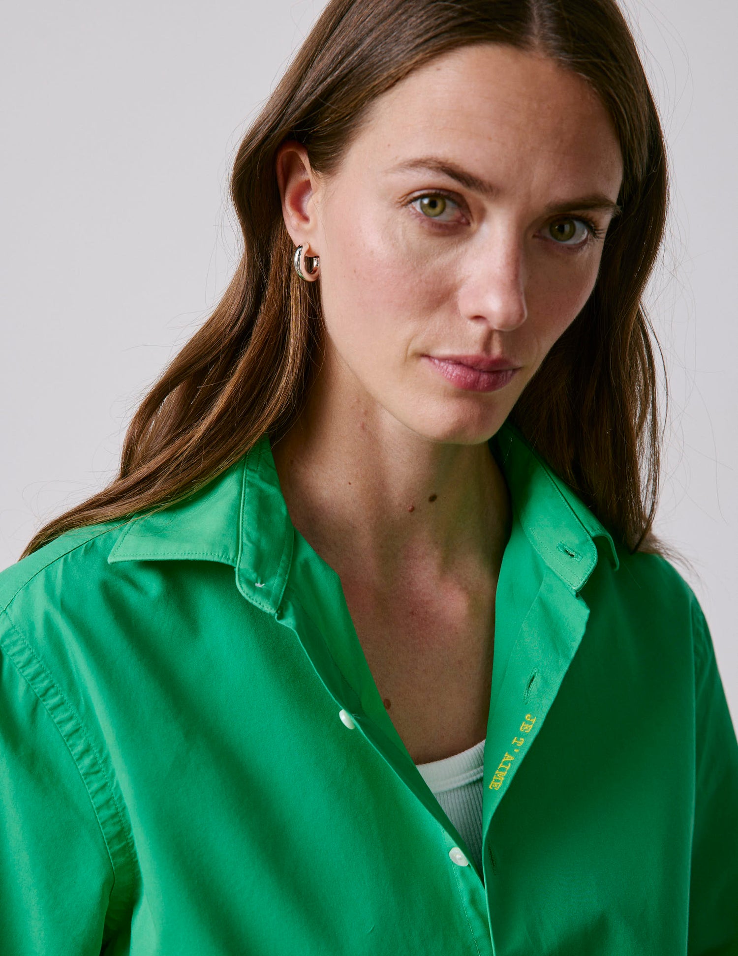 "Je t'aime" unisex green shirt - Poplin - Figaret Collar#2