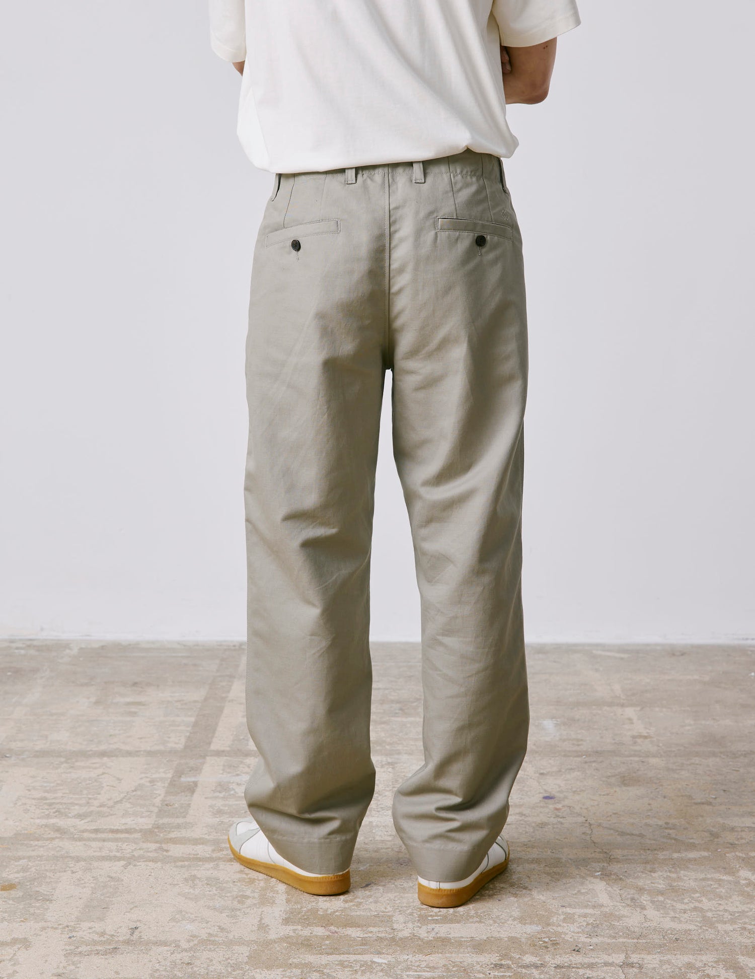 Nataneo khaki linen pants