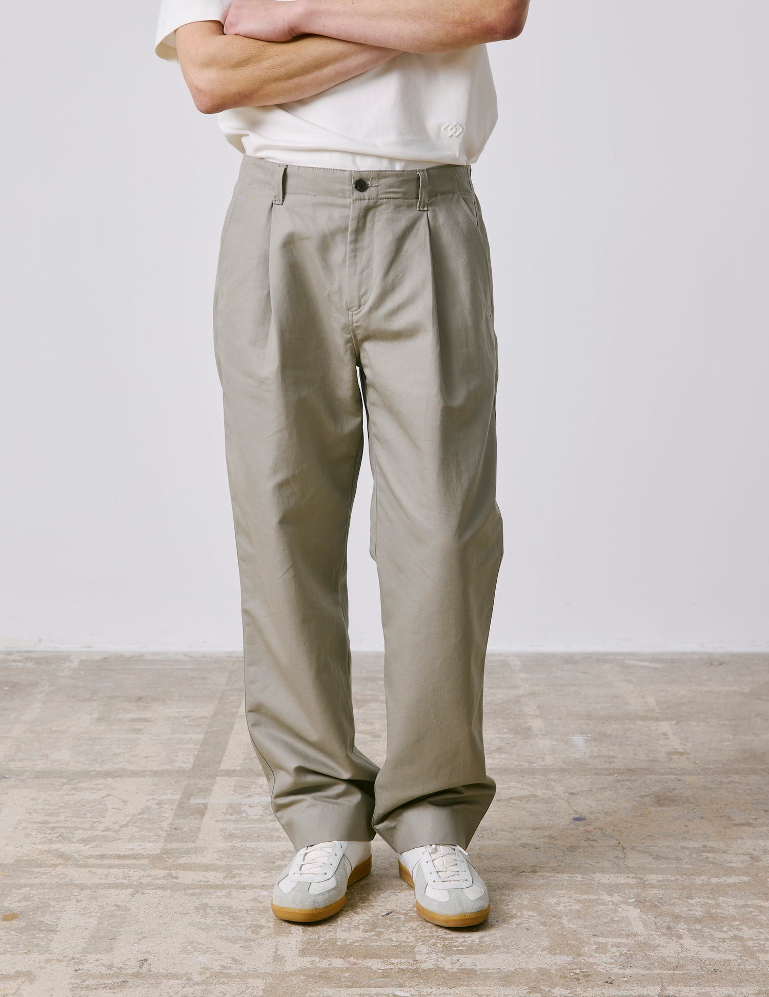Nataneo khaki linen pants