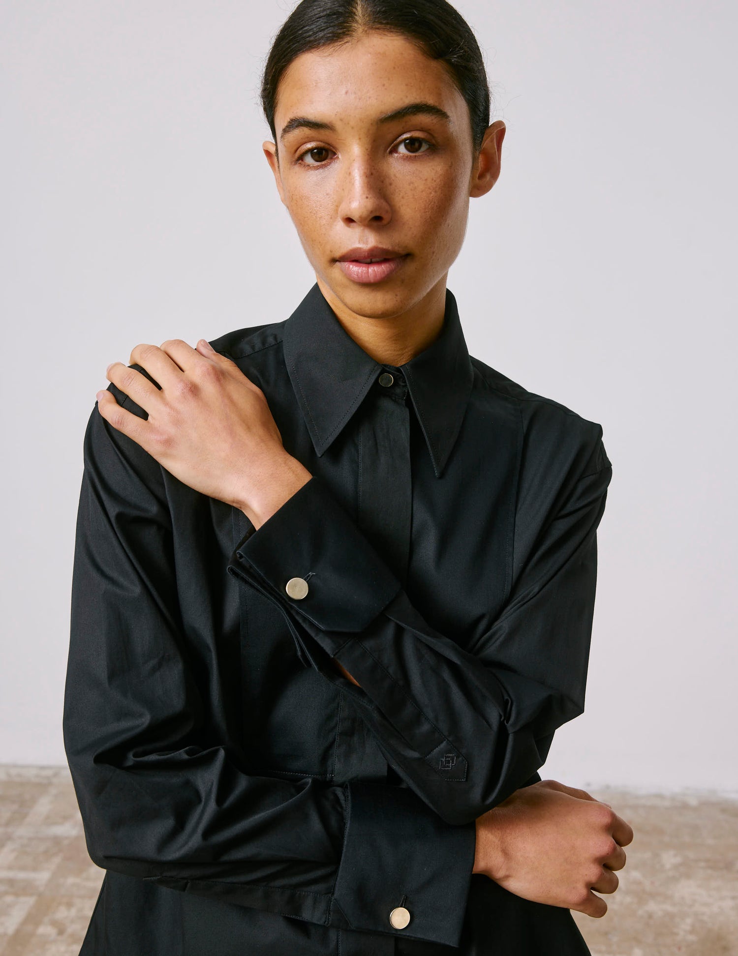 Chemise Nawelle noire - Popeline - Col Chemise - Poignets Mousquetaires#3