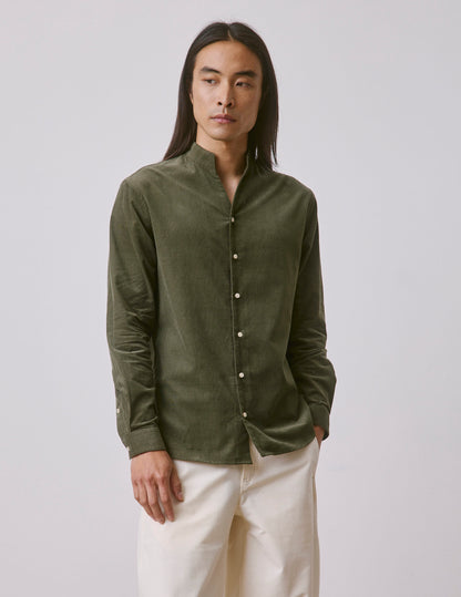 Chemise Carl en velours kaki