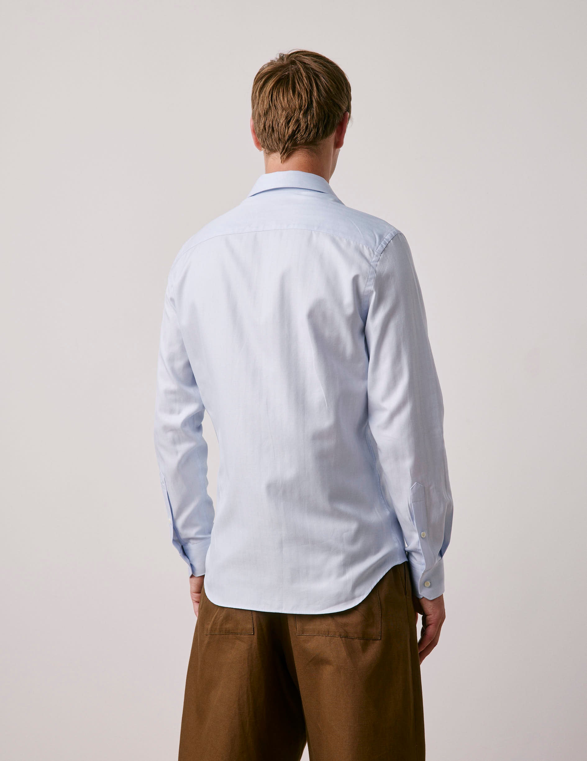 Chemise ajustée bleu clair - Chevron - Col Figaret