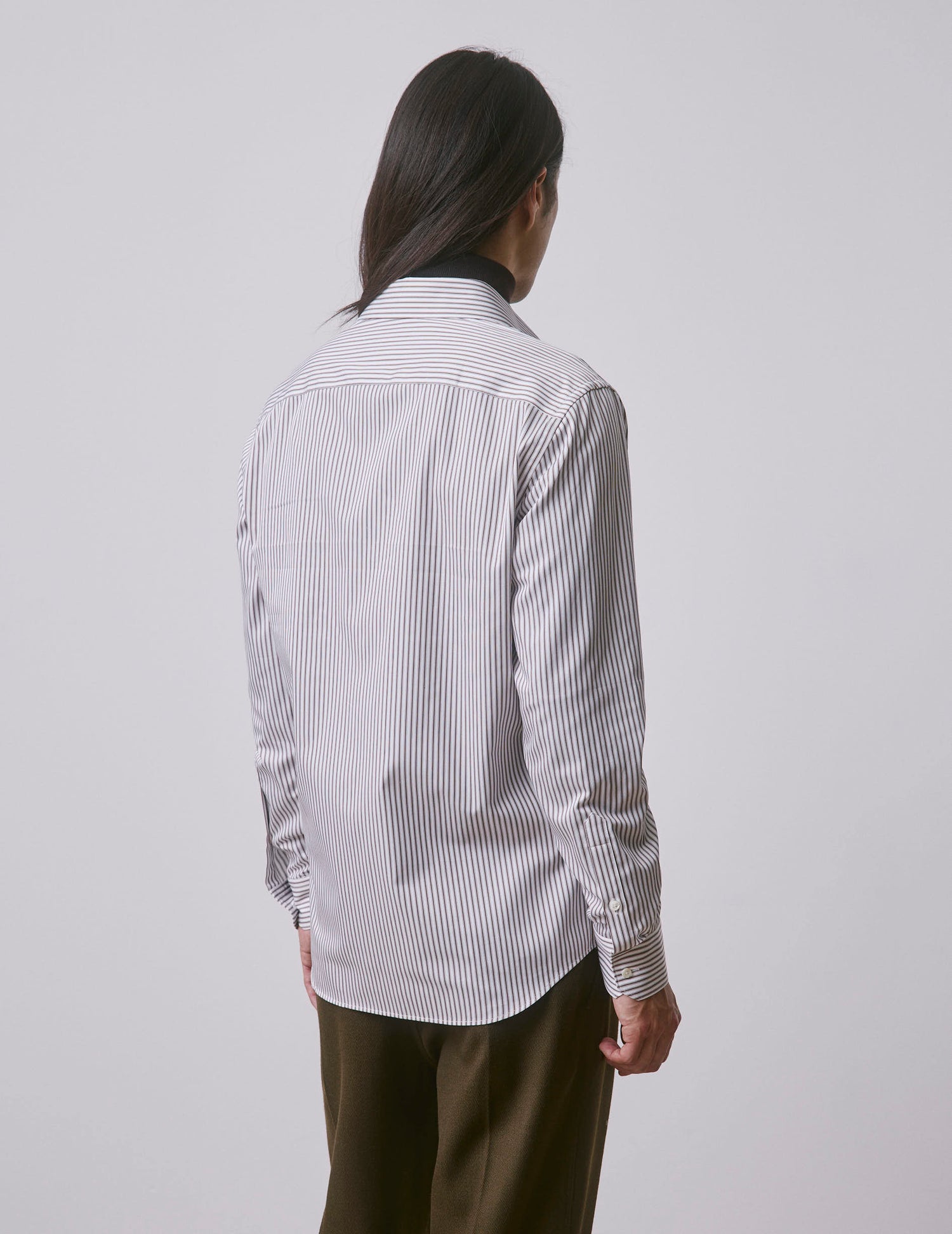 Chemise semi-ajustée rayée marron - Satin - Col Figaret#2