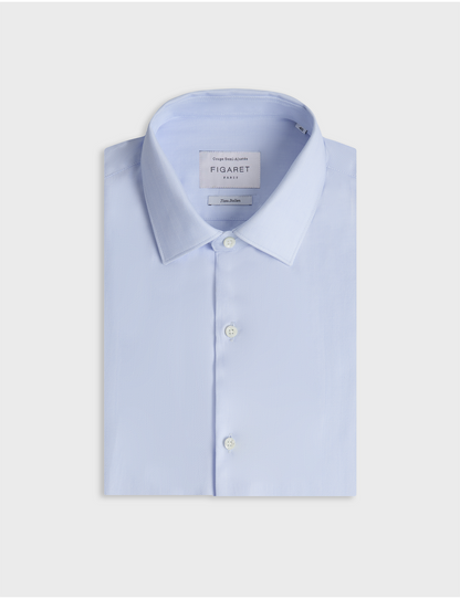 Chemise semi-ajustée bleu clair