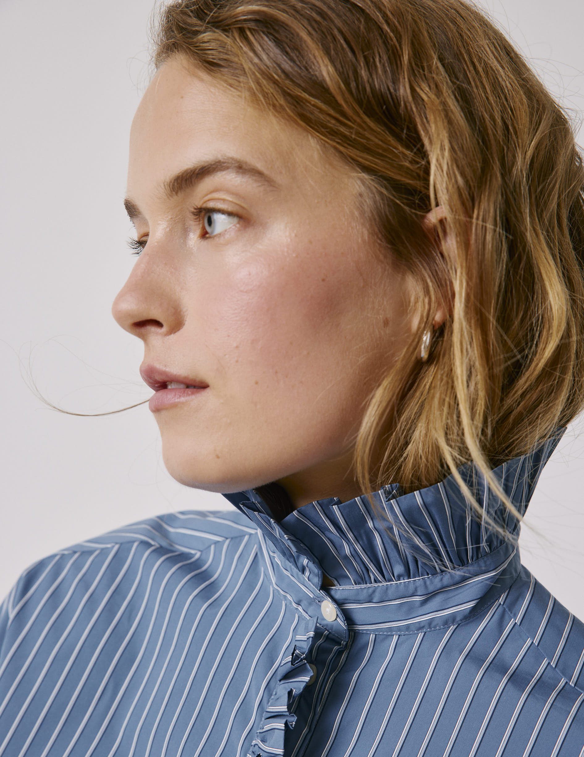 Chemise Greta rayée bleue - Popeline - Col Victorien