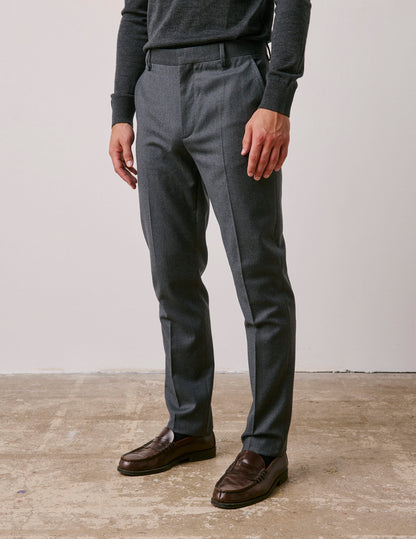 Pantalon de costume Greyson en laine vierge grise