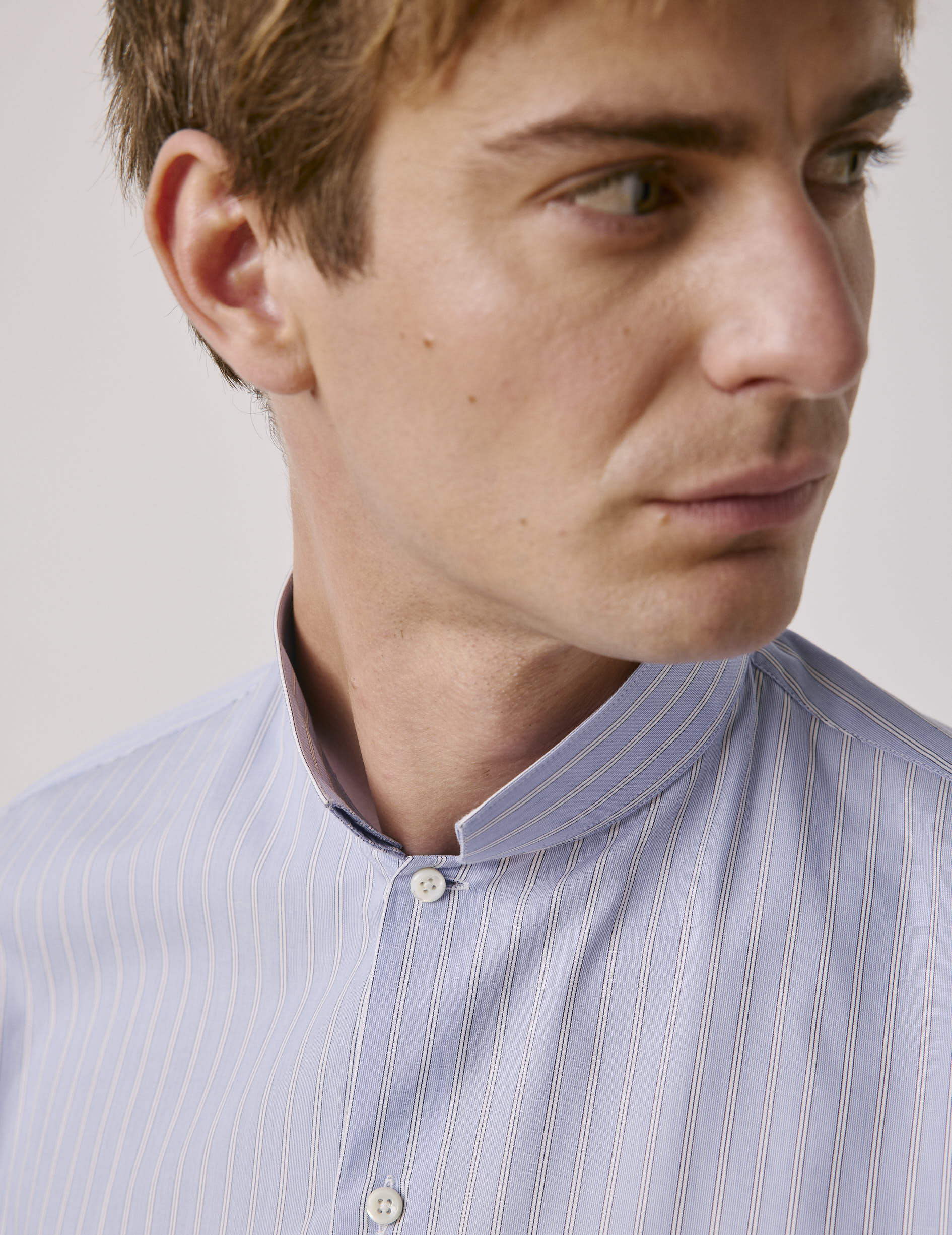 Chemise semi-ajustée rayée bleue - Popeline - Col Inversé