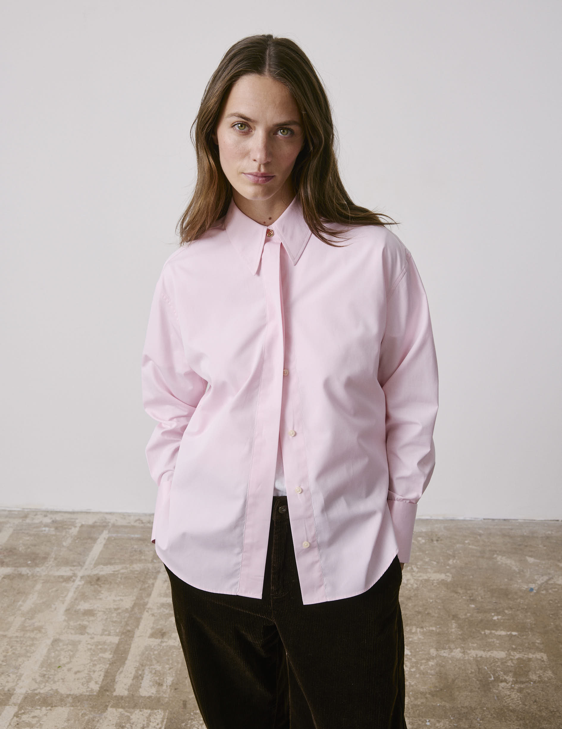 Light pink hidden placket Irisa shirt