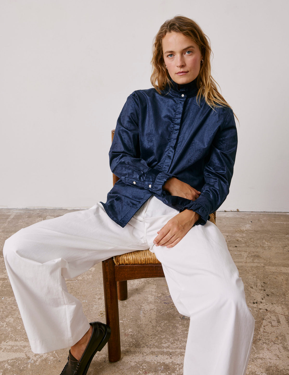 Chemise Laurine en velours bleu marine